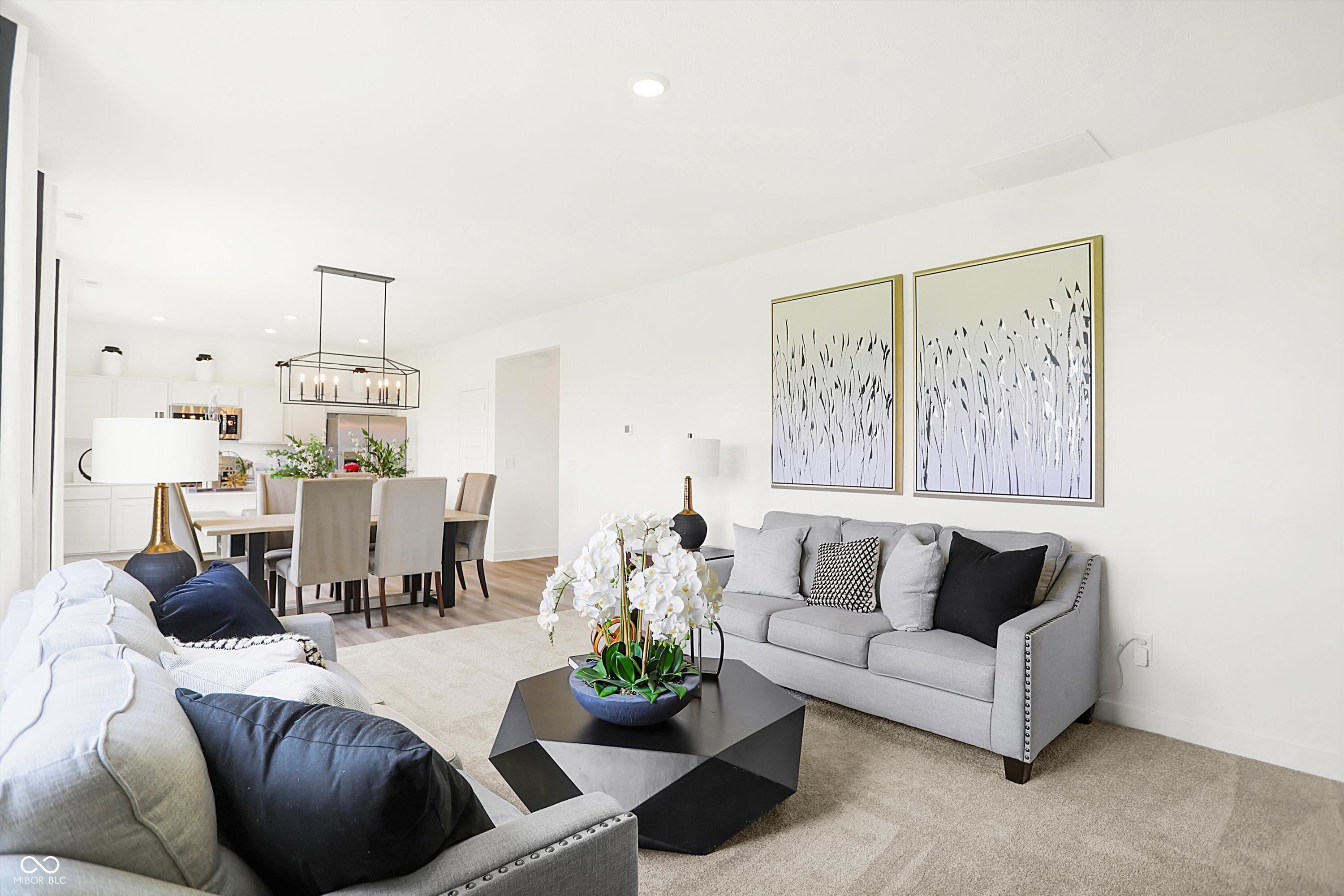 2920 Woods Edge Drive