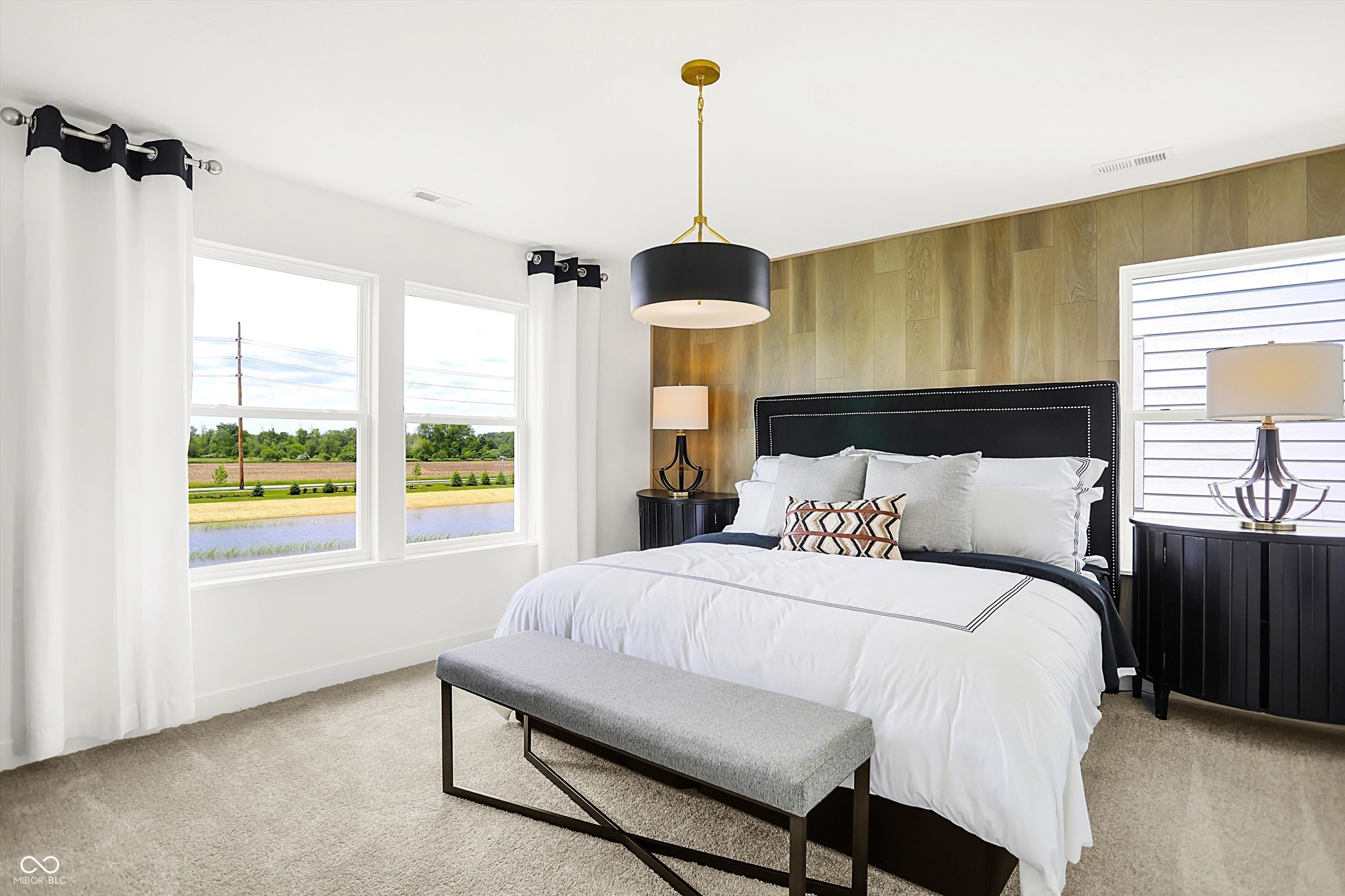 2920 Woods Edge Drive