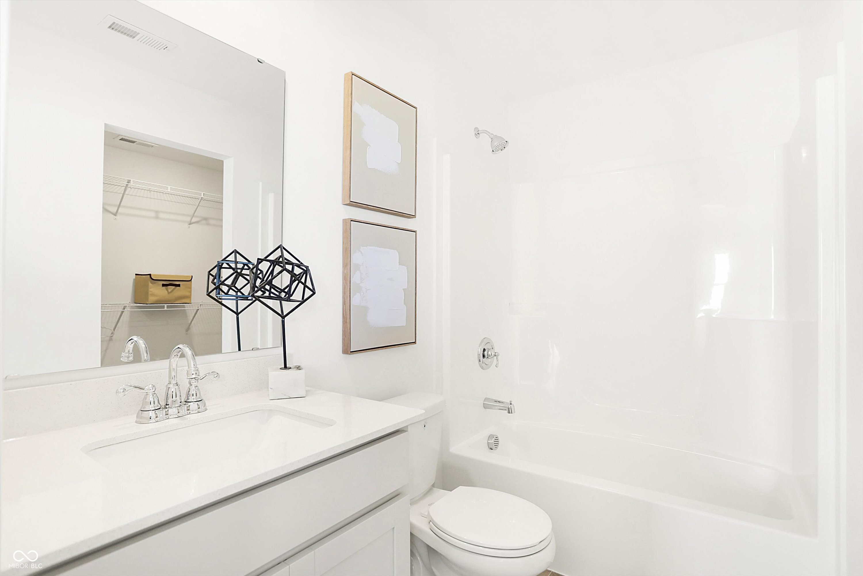 2920 Woods Edge Drive