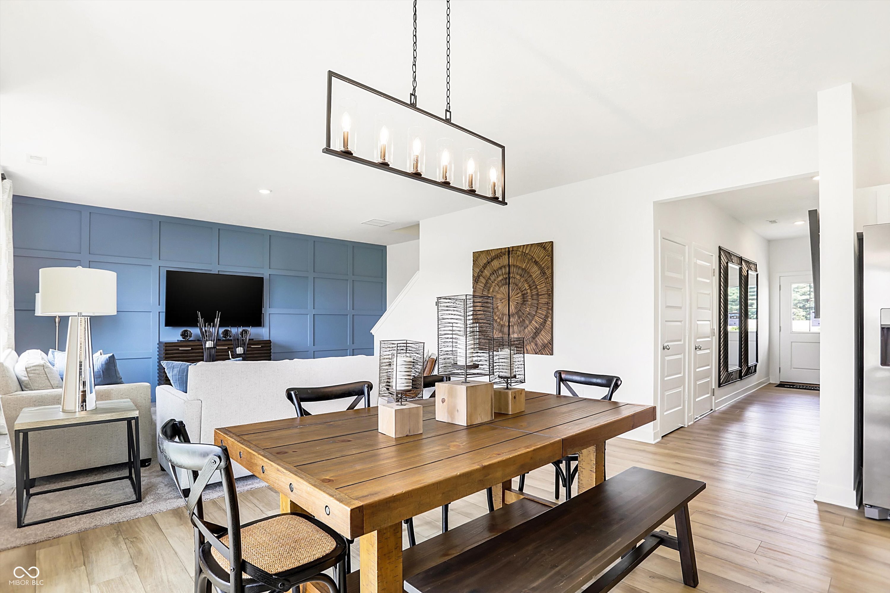 2946 Woods Edge Drive