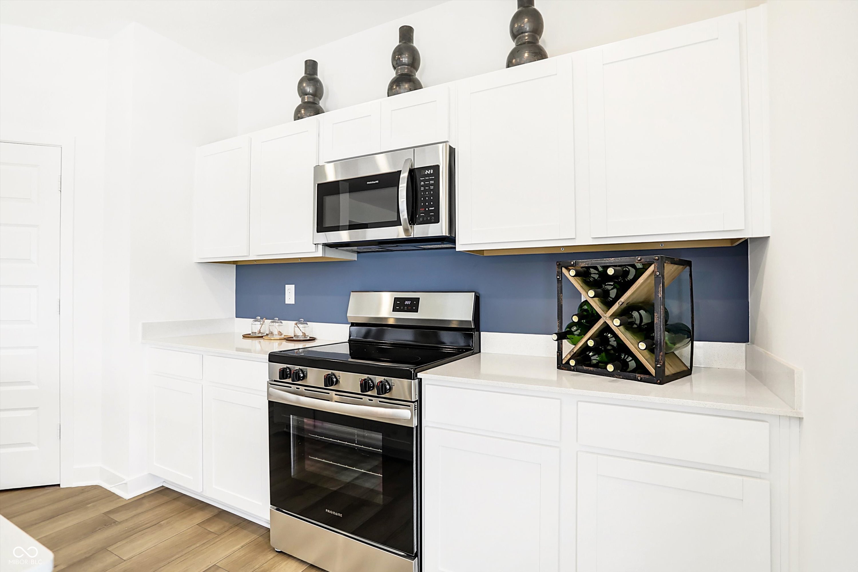 2946 Woods Edge Drive