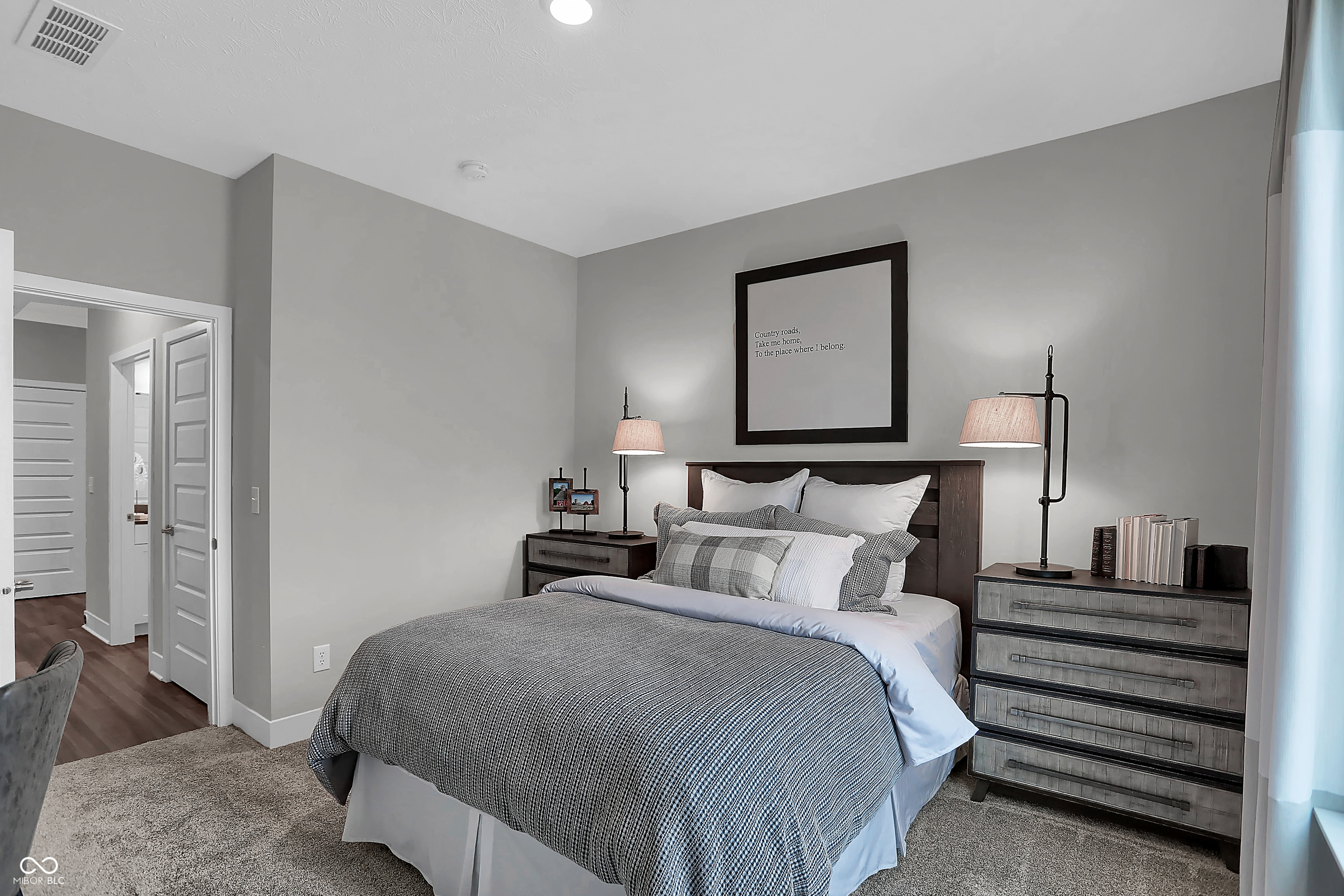 5084 Foxley Park Lane