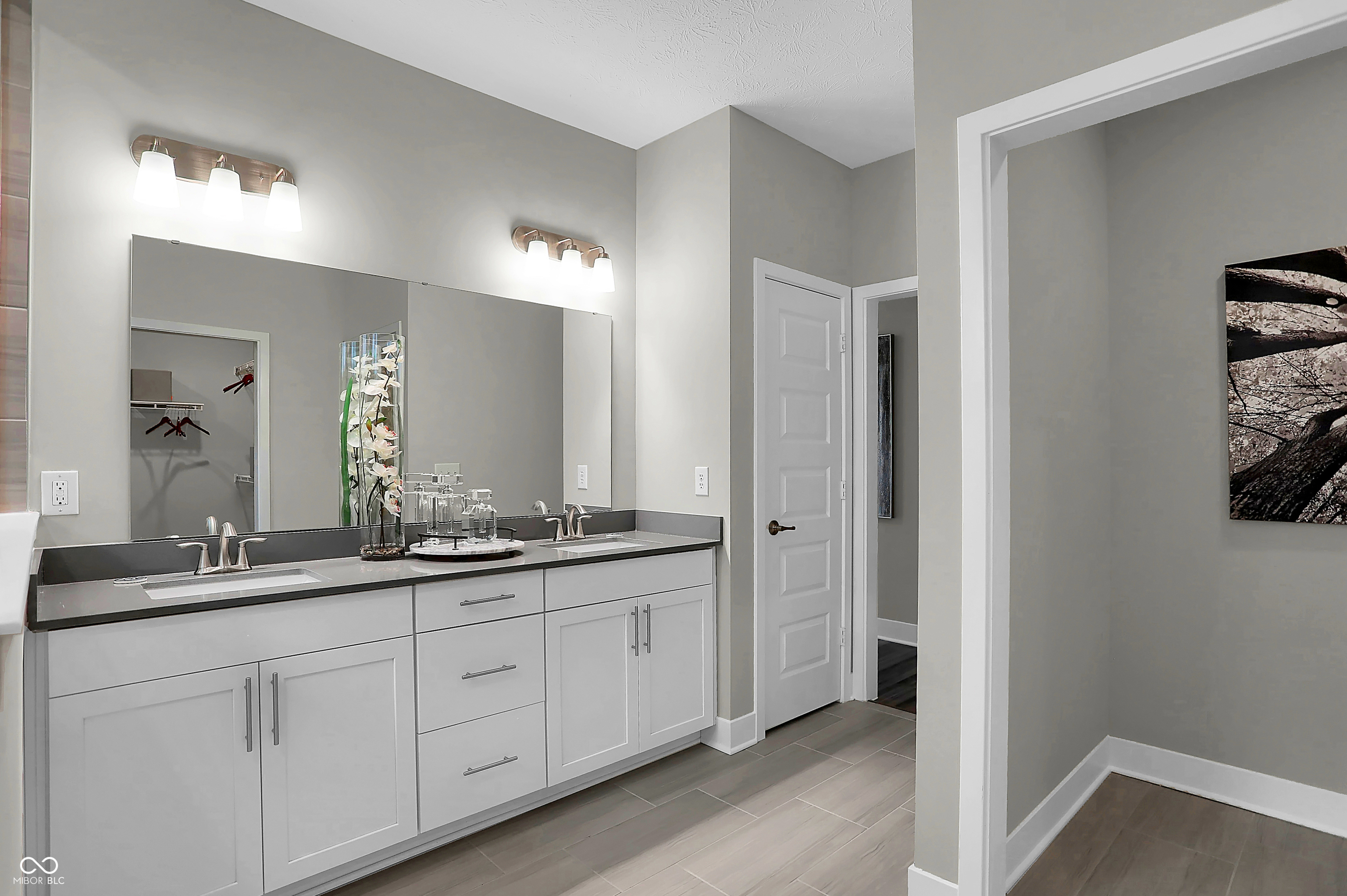 5084 Foxley Park Lane