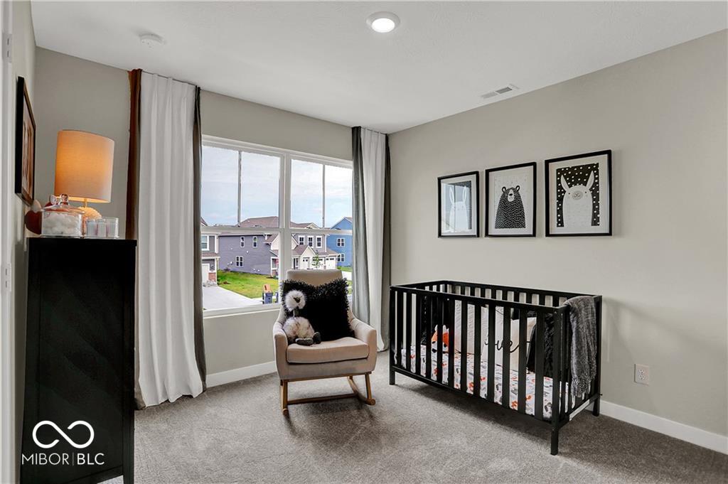 19791 Moorpark Landing