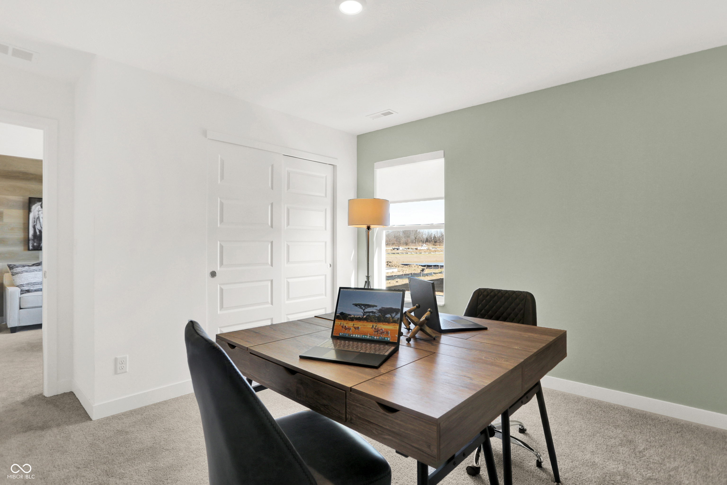 2206 Boxwood Drive