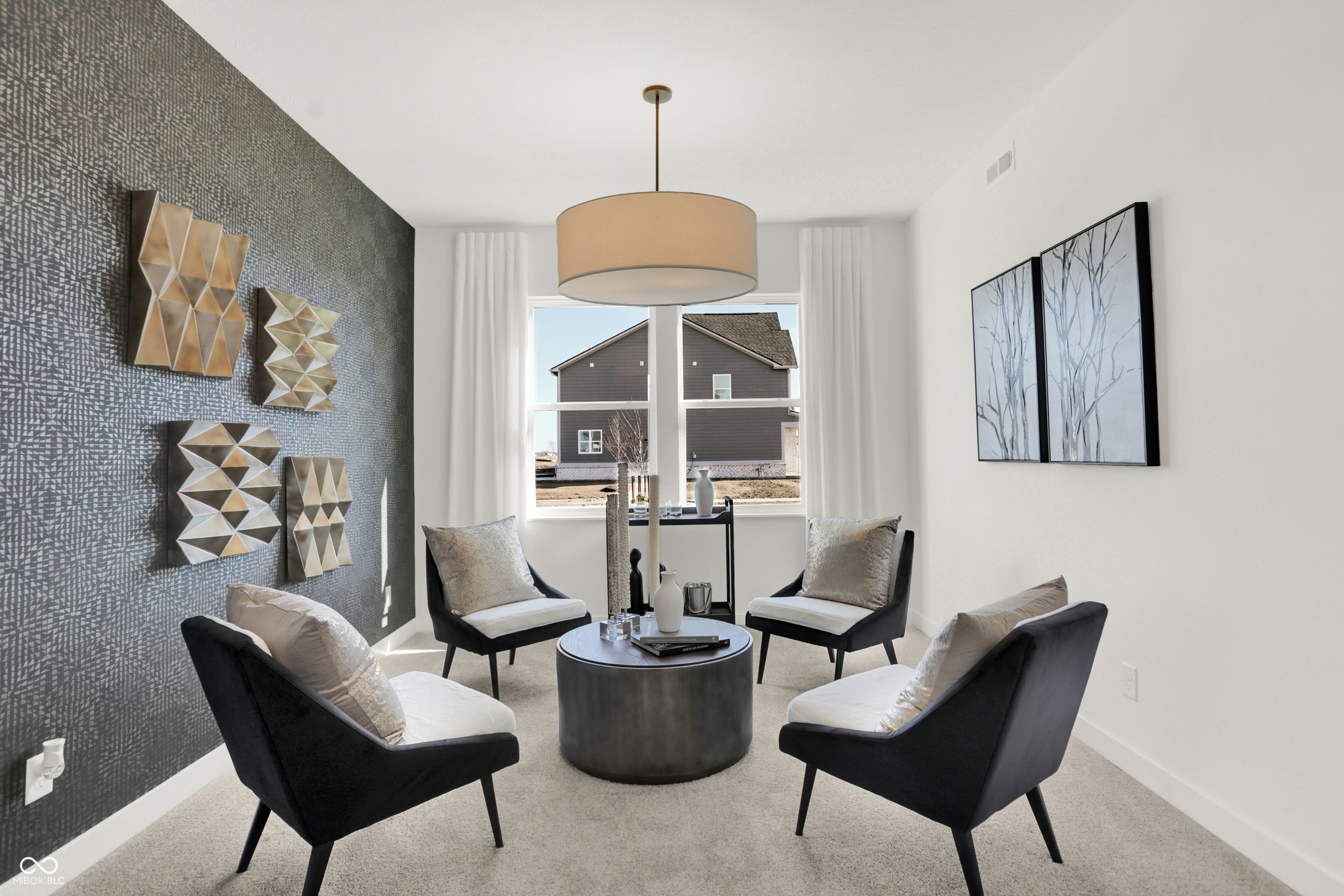 2206 Boxwood Drive