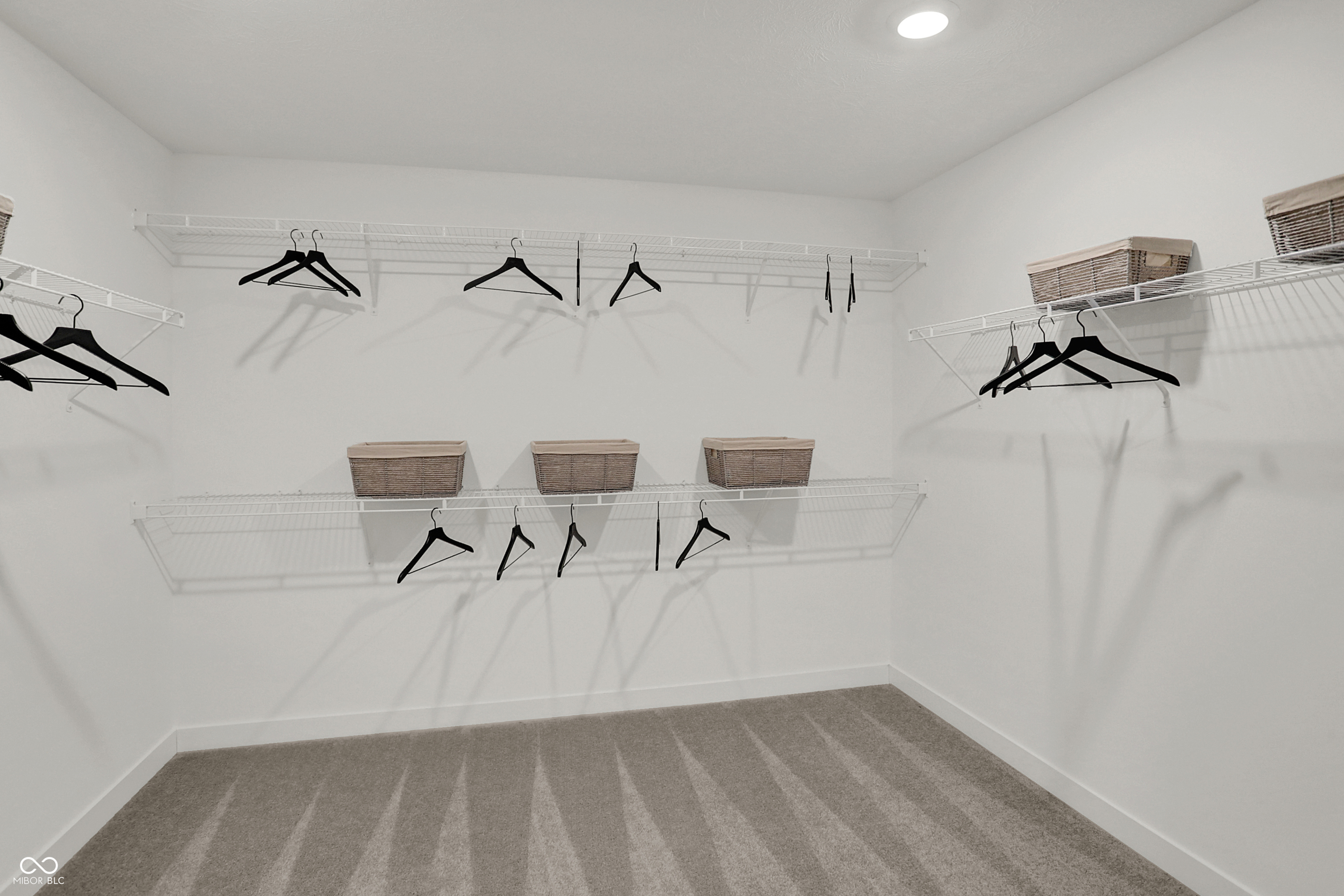 936 Shadow Drive
