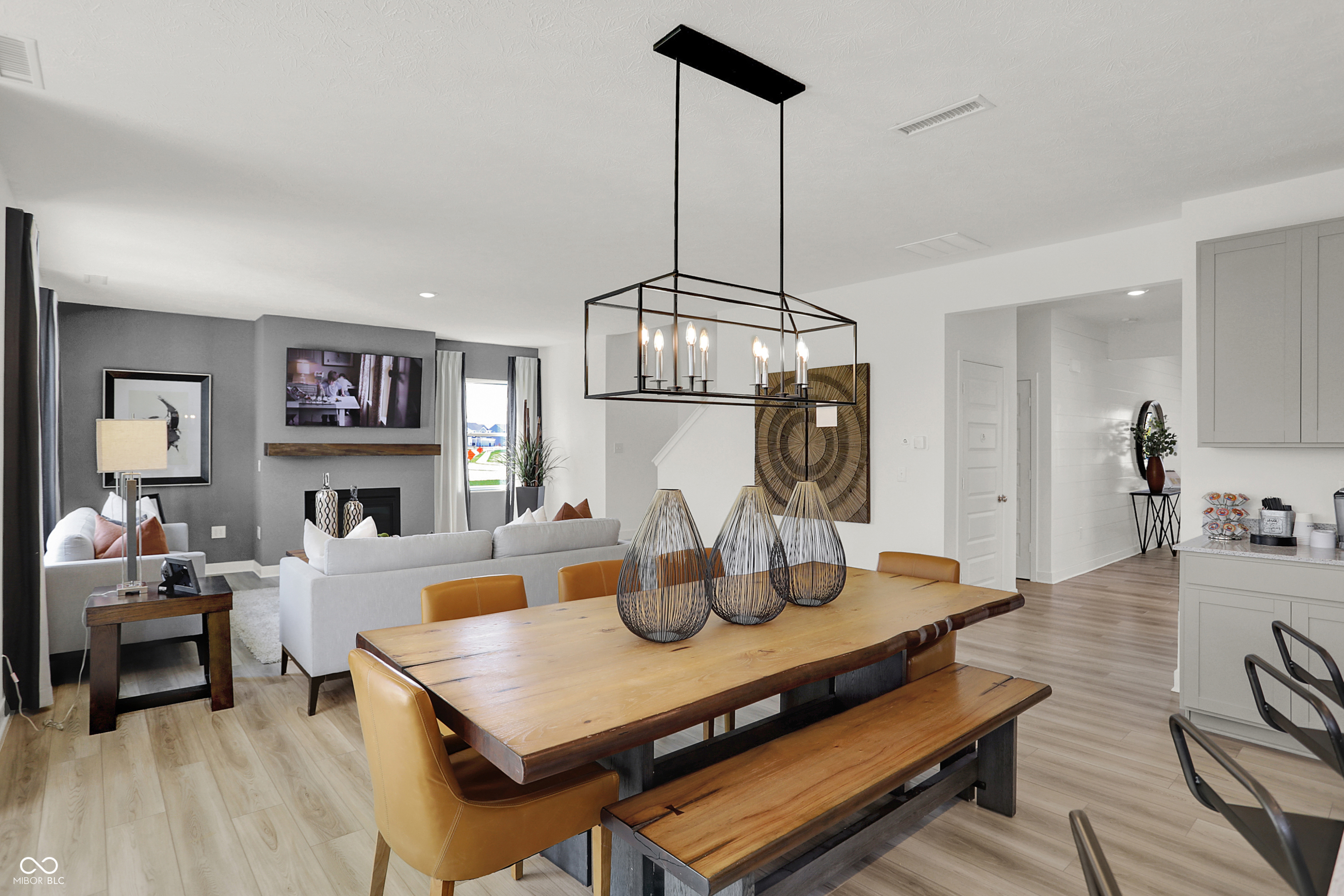 936 Shadow Drive