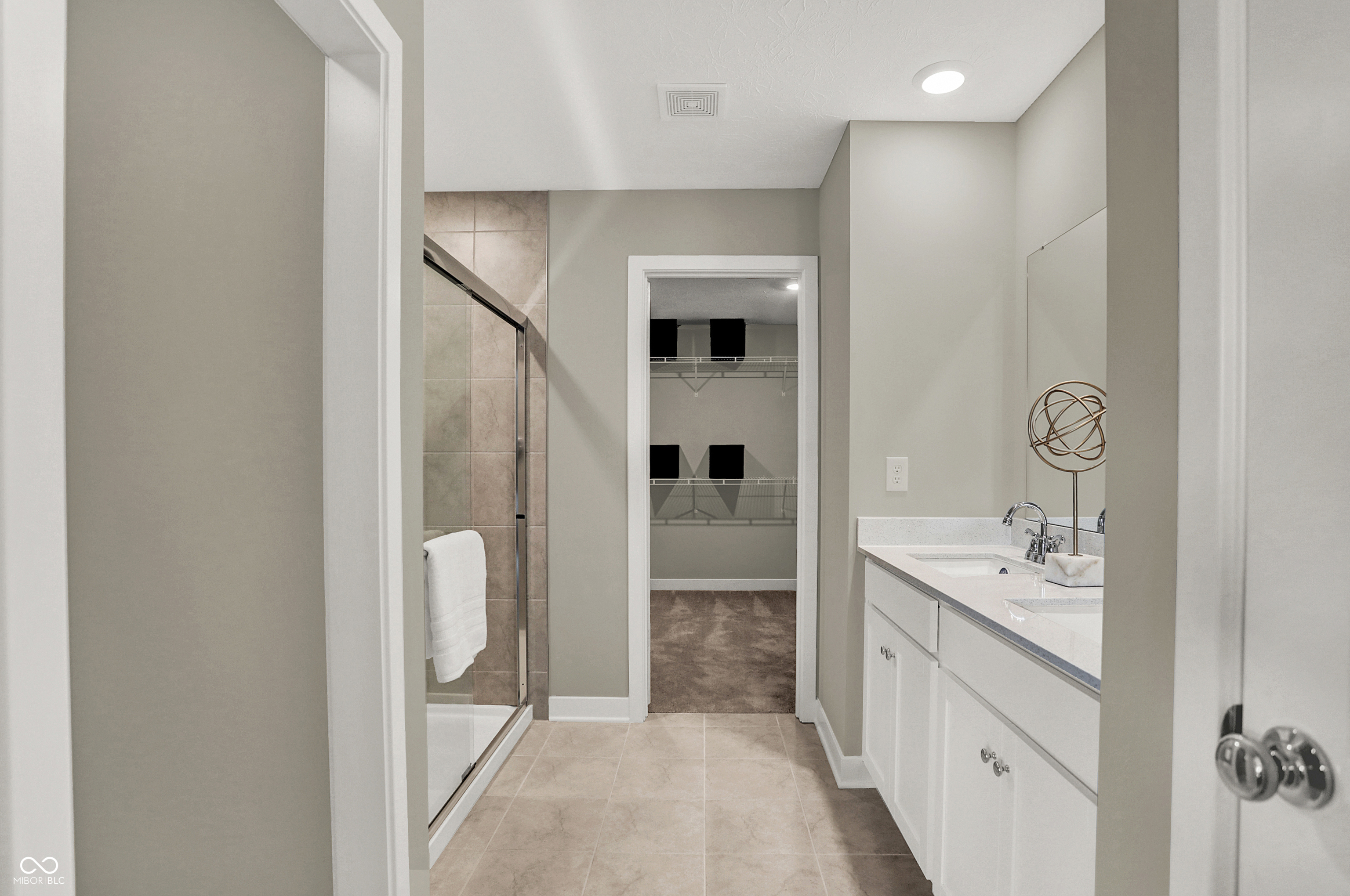 19838 Moorpark Landing