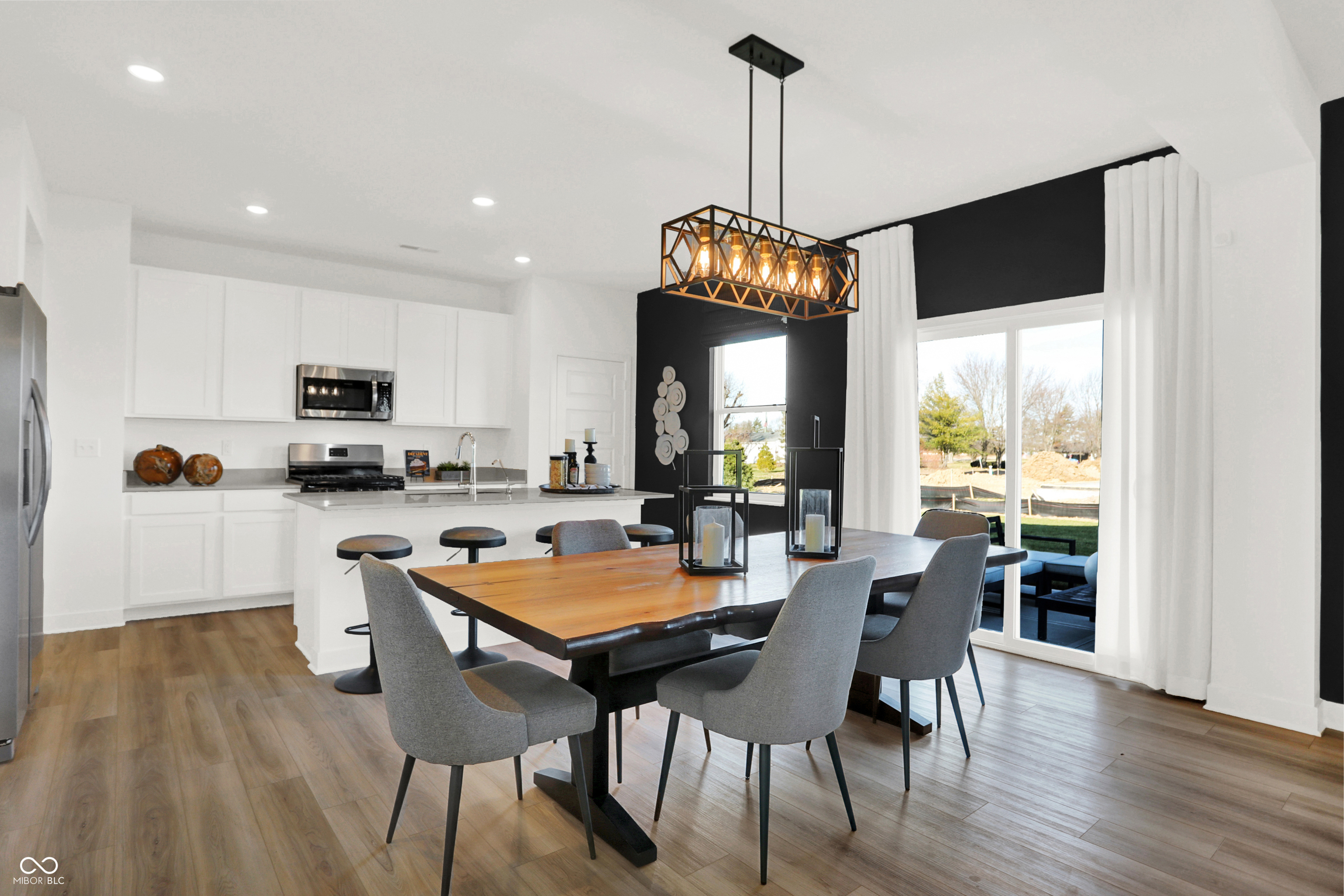 4311 Mendocino Boulevard