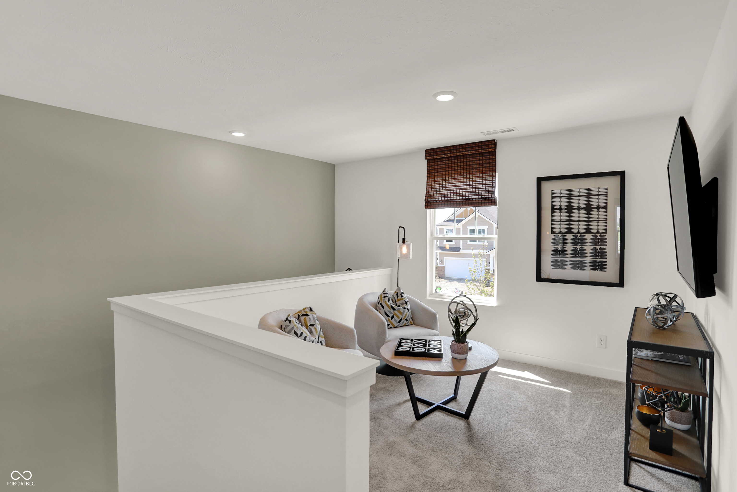 2215 Foothill Drive