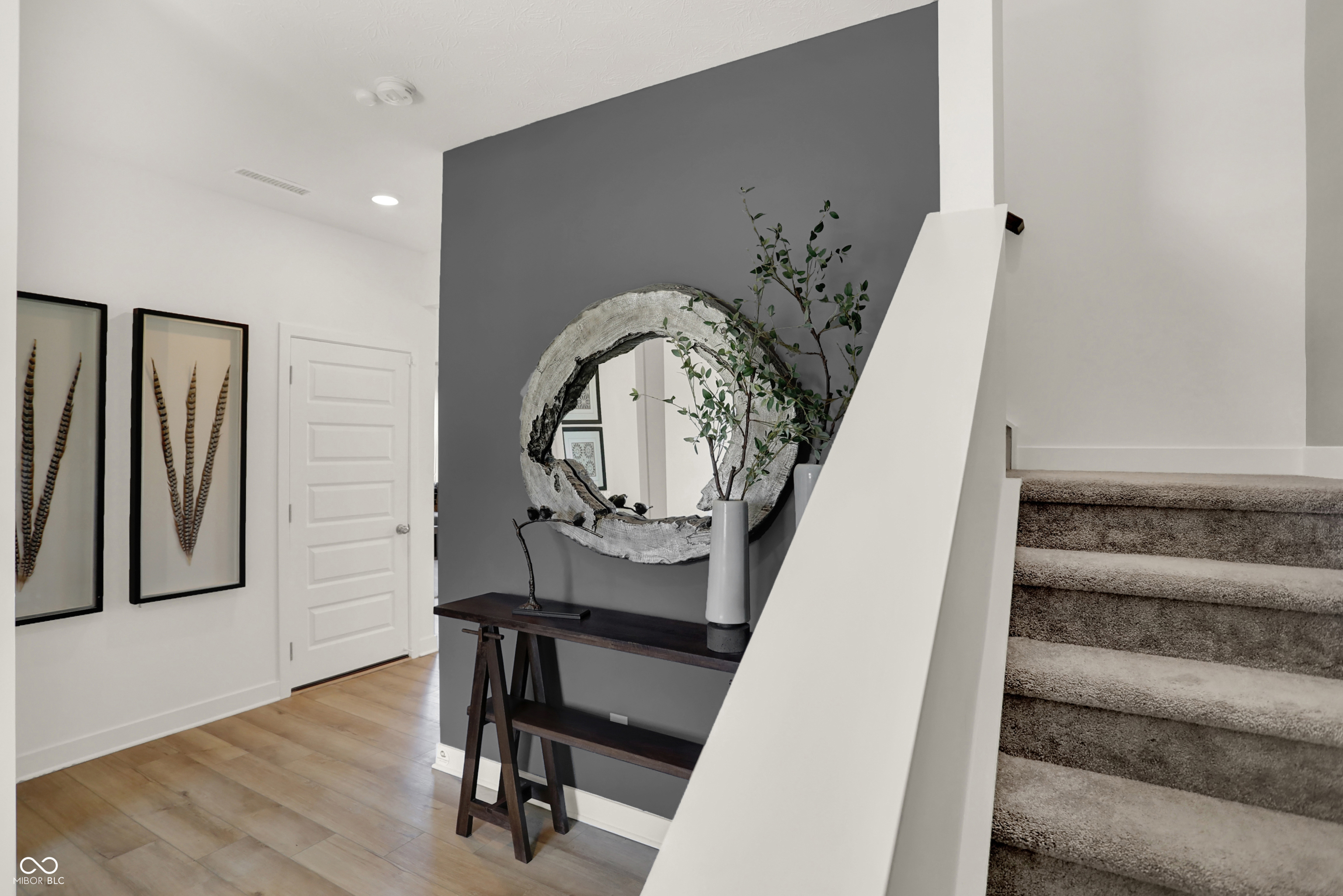 2215 Foothill Drive