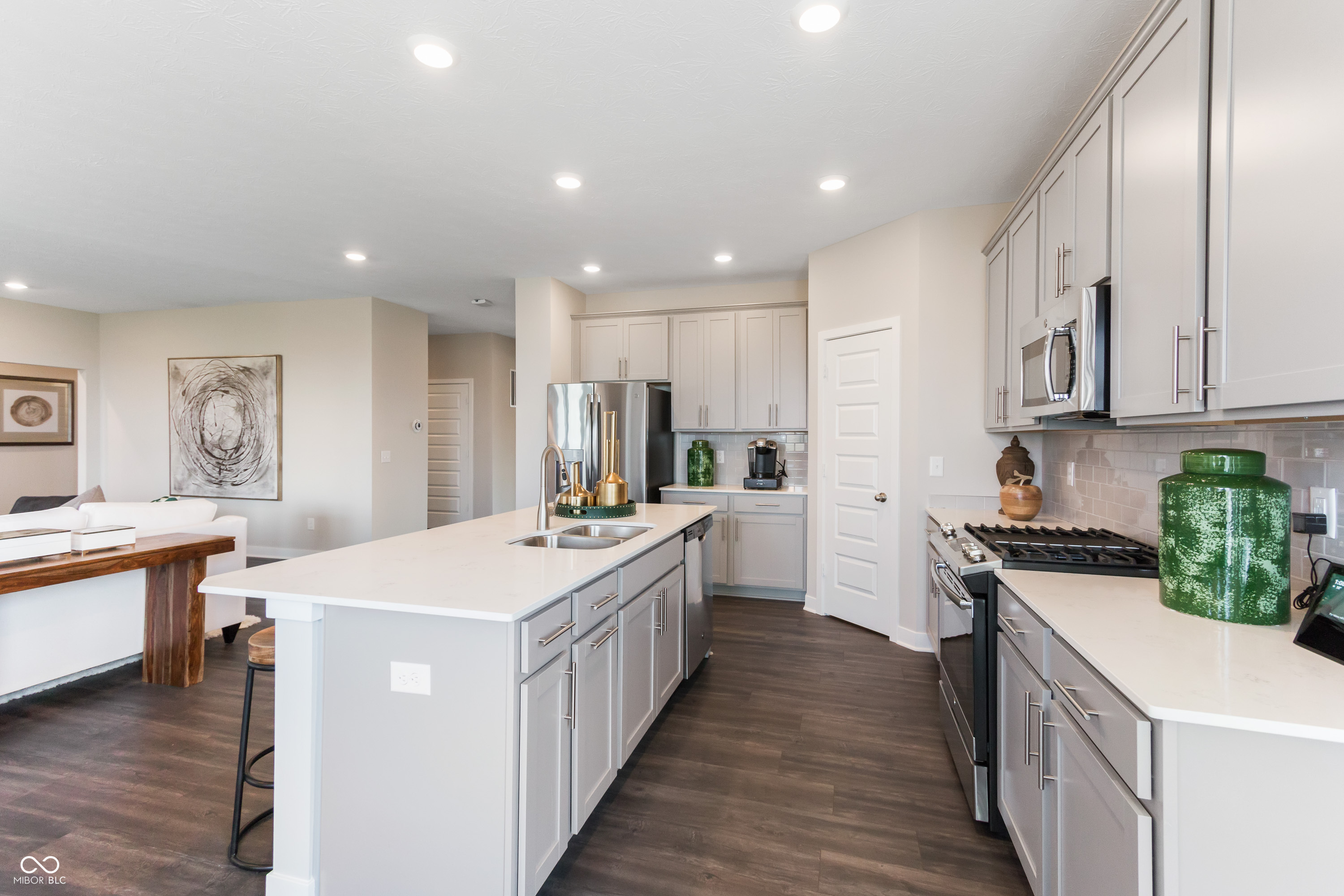 5032 Astor Court