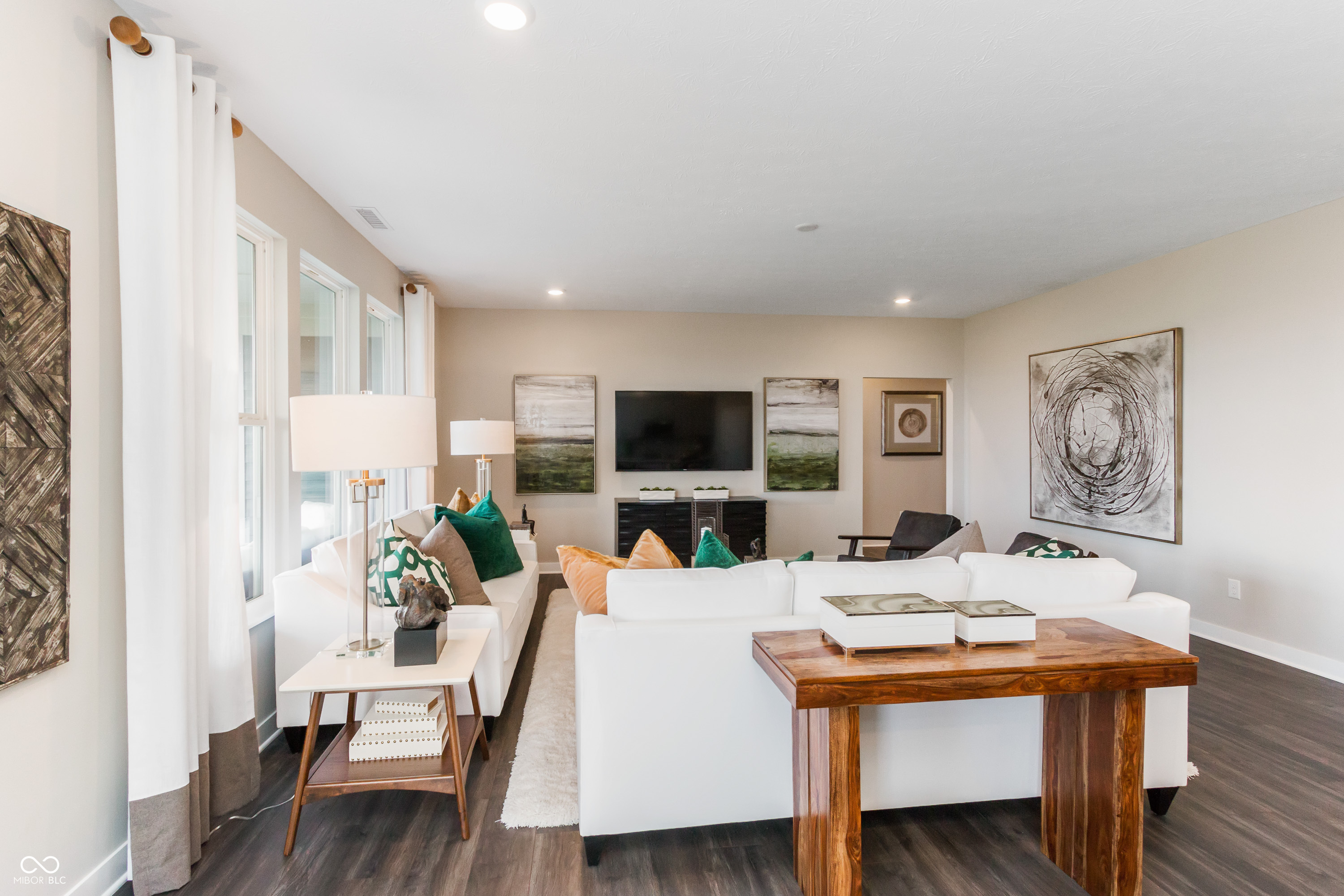 5032 Astor Court