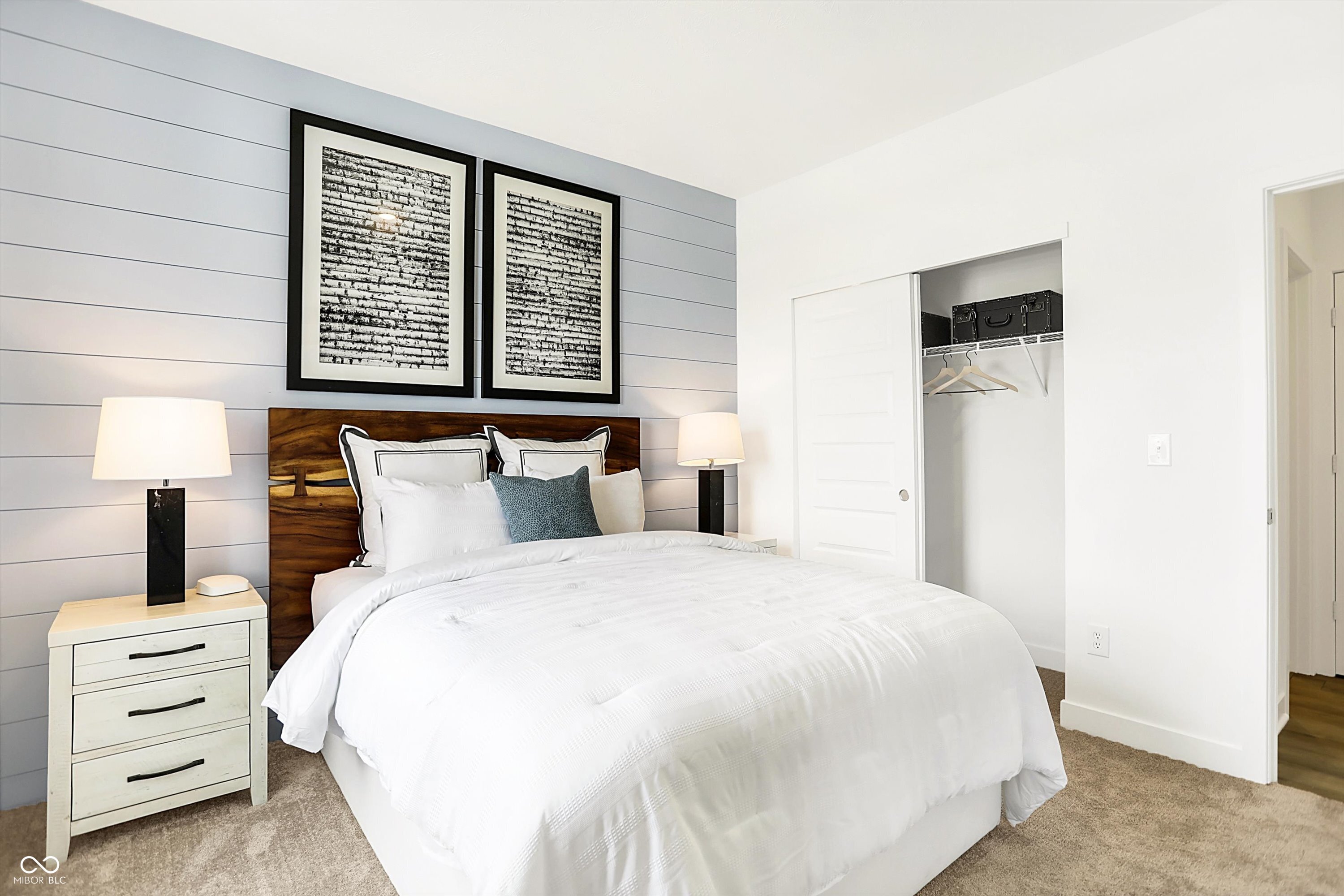 2852 Woods Edge Drive