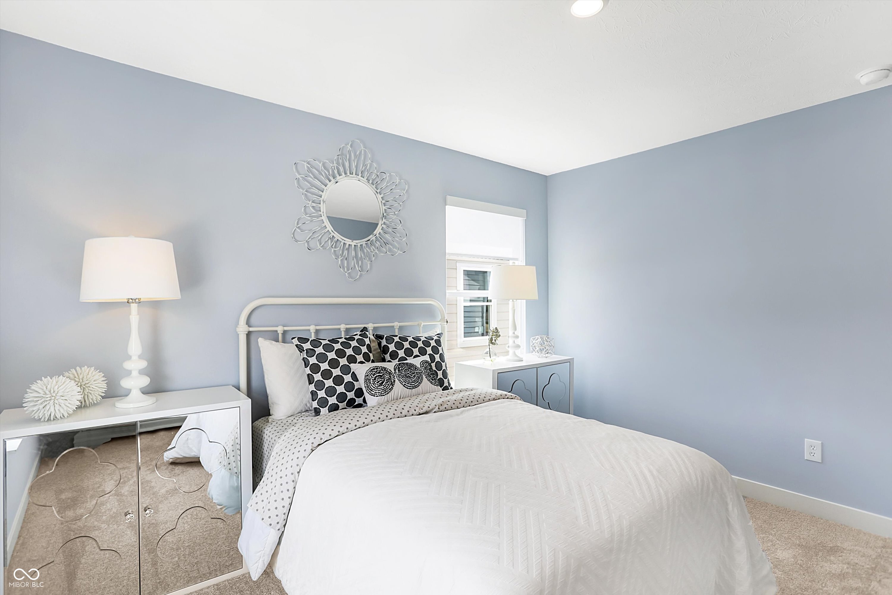 2852 Woods Edge Drive