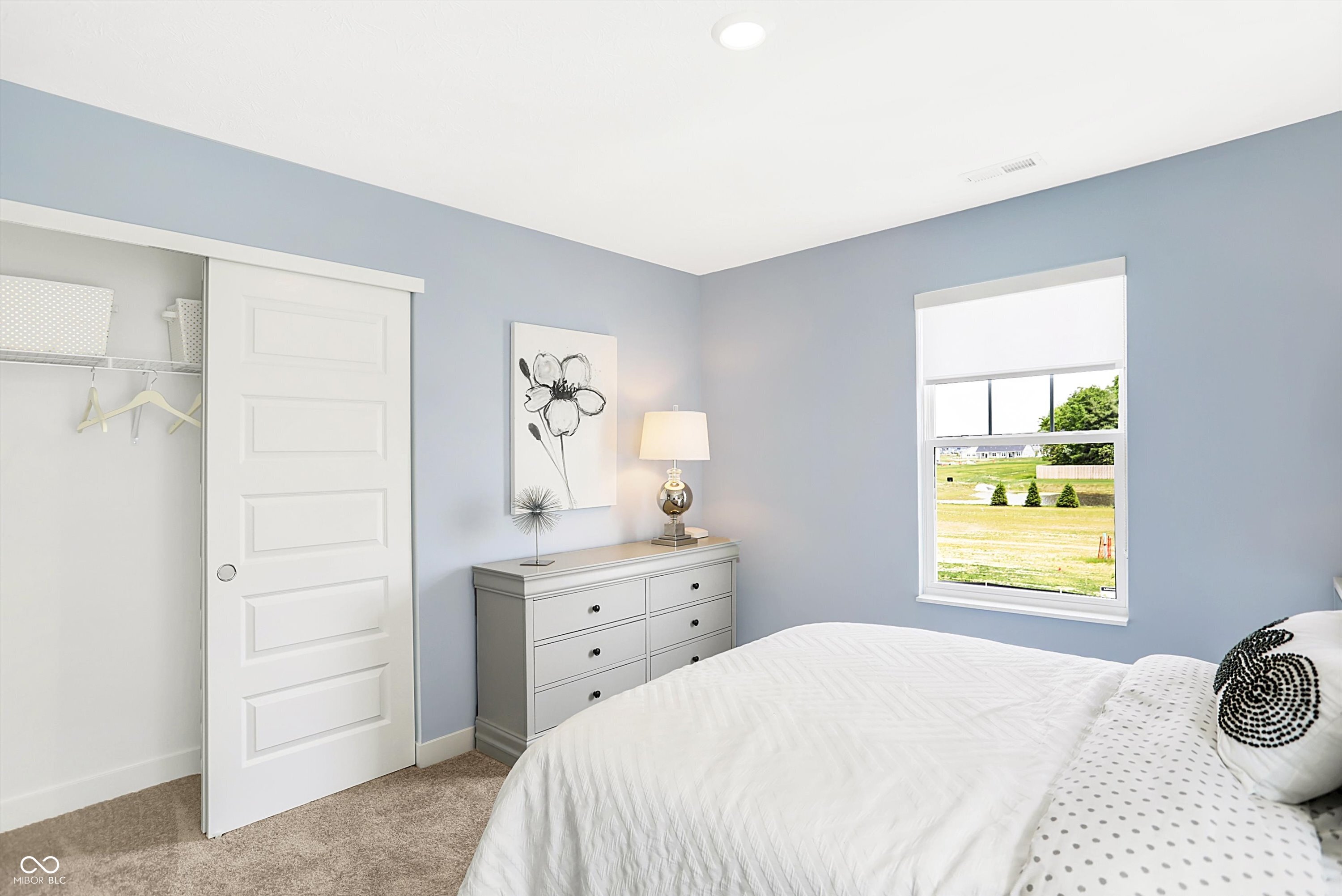 2852 Woods Edge Drive