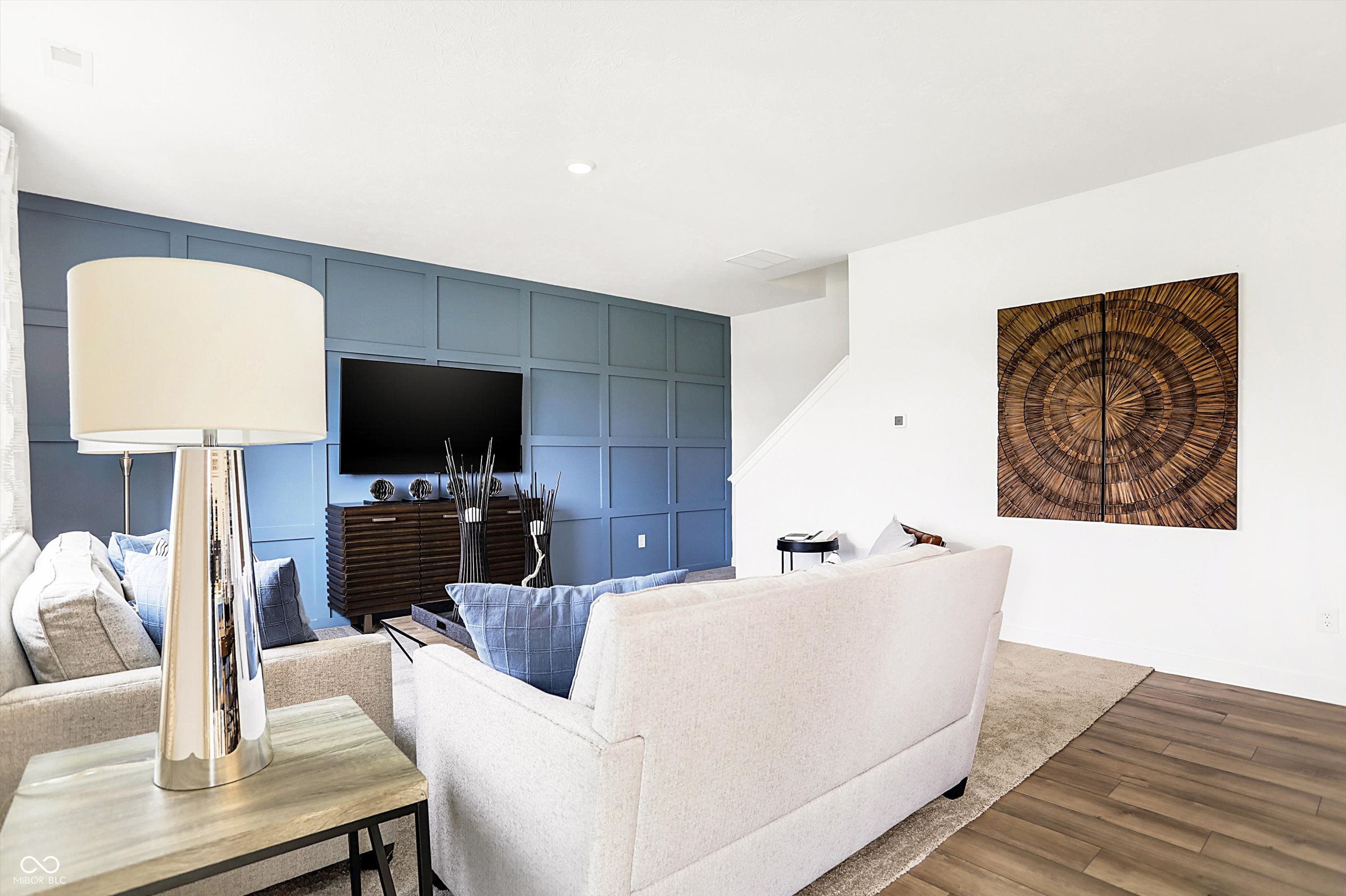 2852 Woods Edge Drive