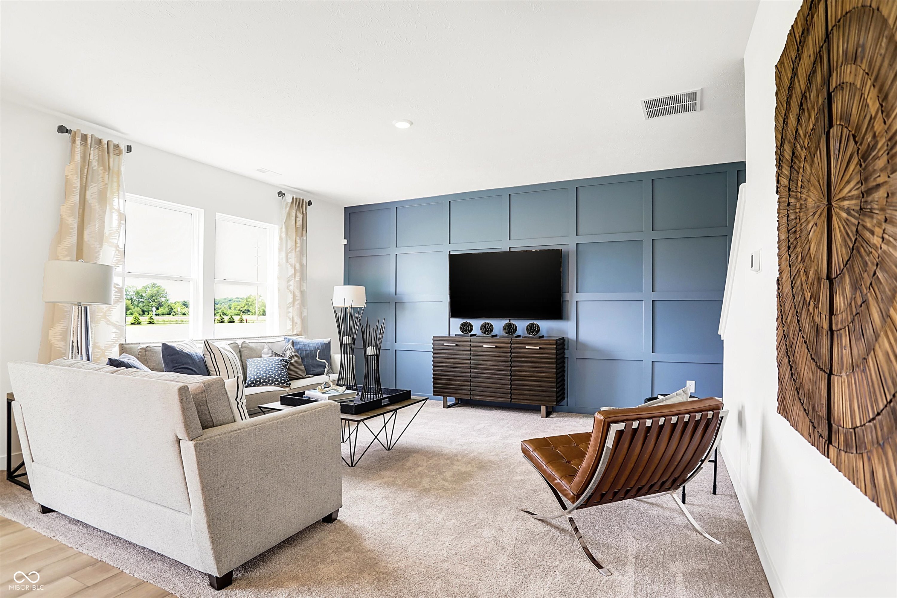 2852 Woods Edge Drive