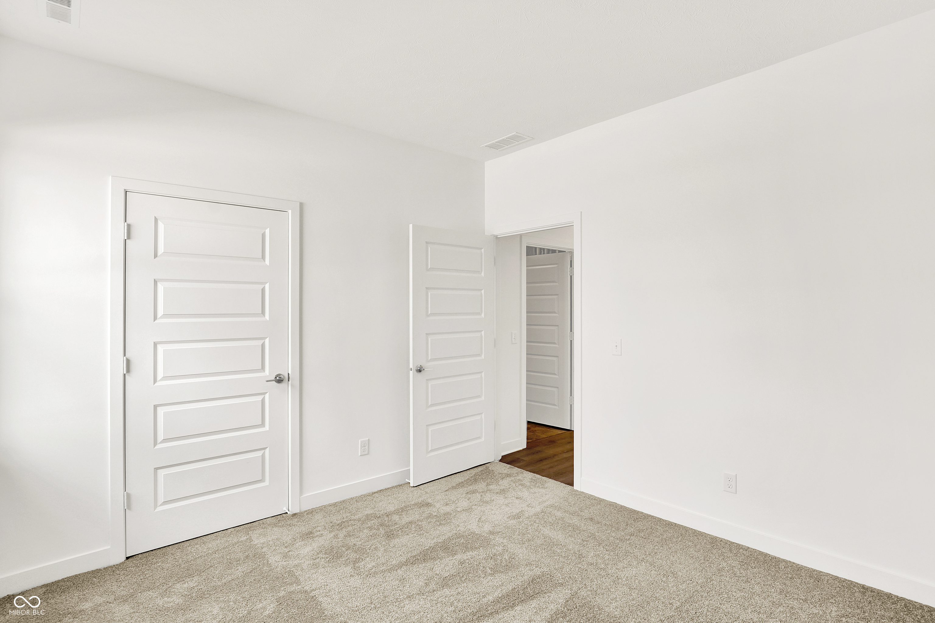 5363 Foxley Park Lane