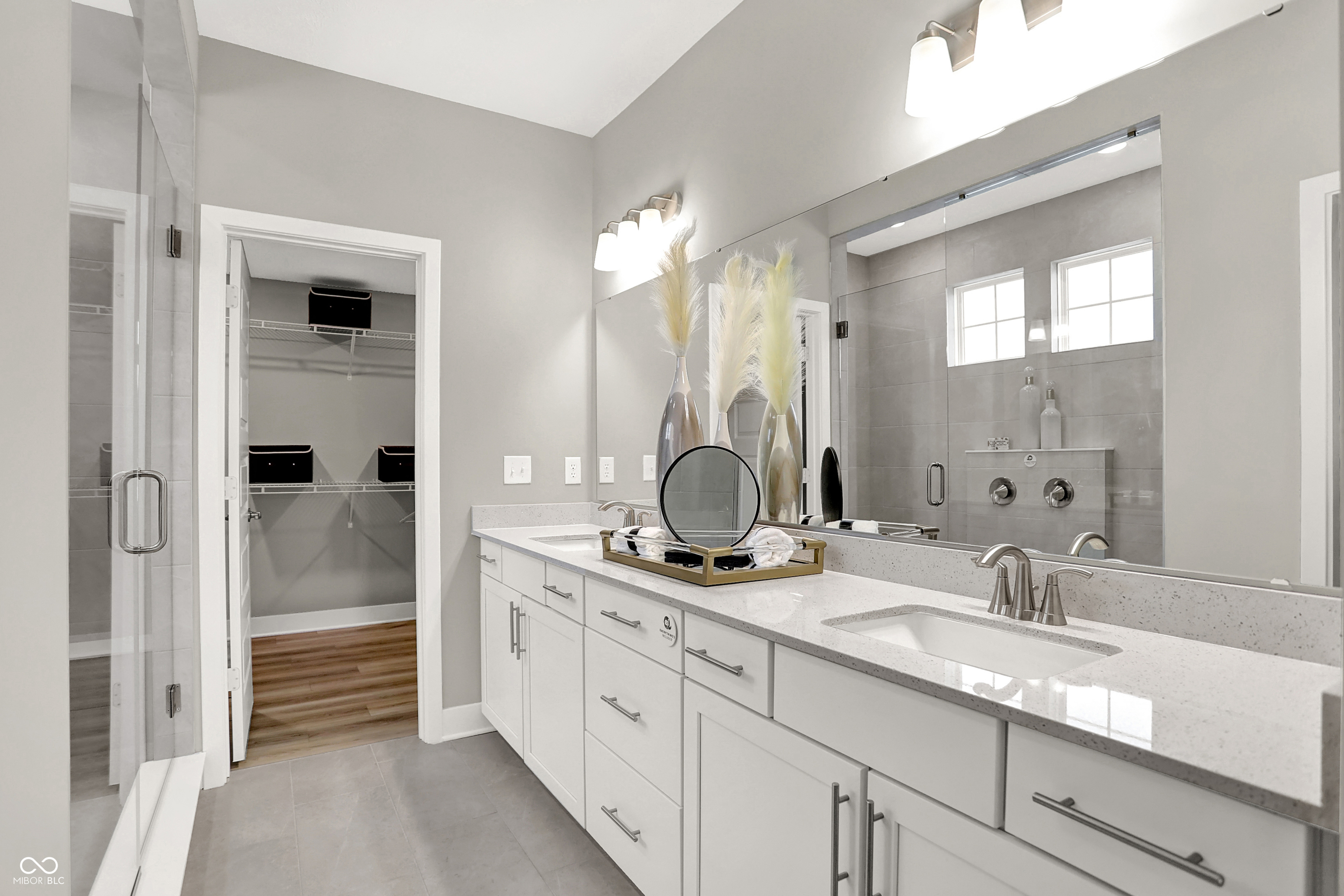 1275 Chatham Hills Boulevard