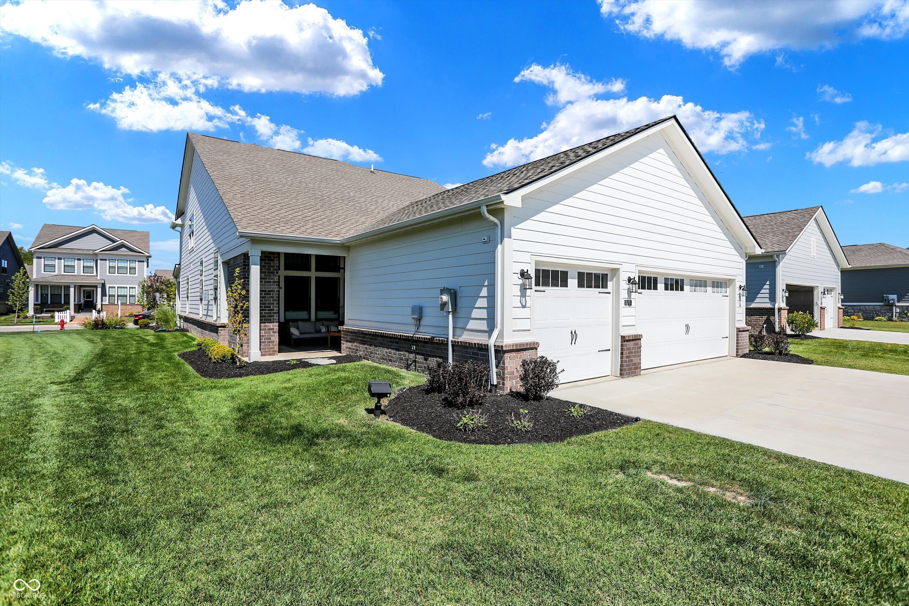 1275 Chatham Hills Boulevard