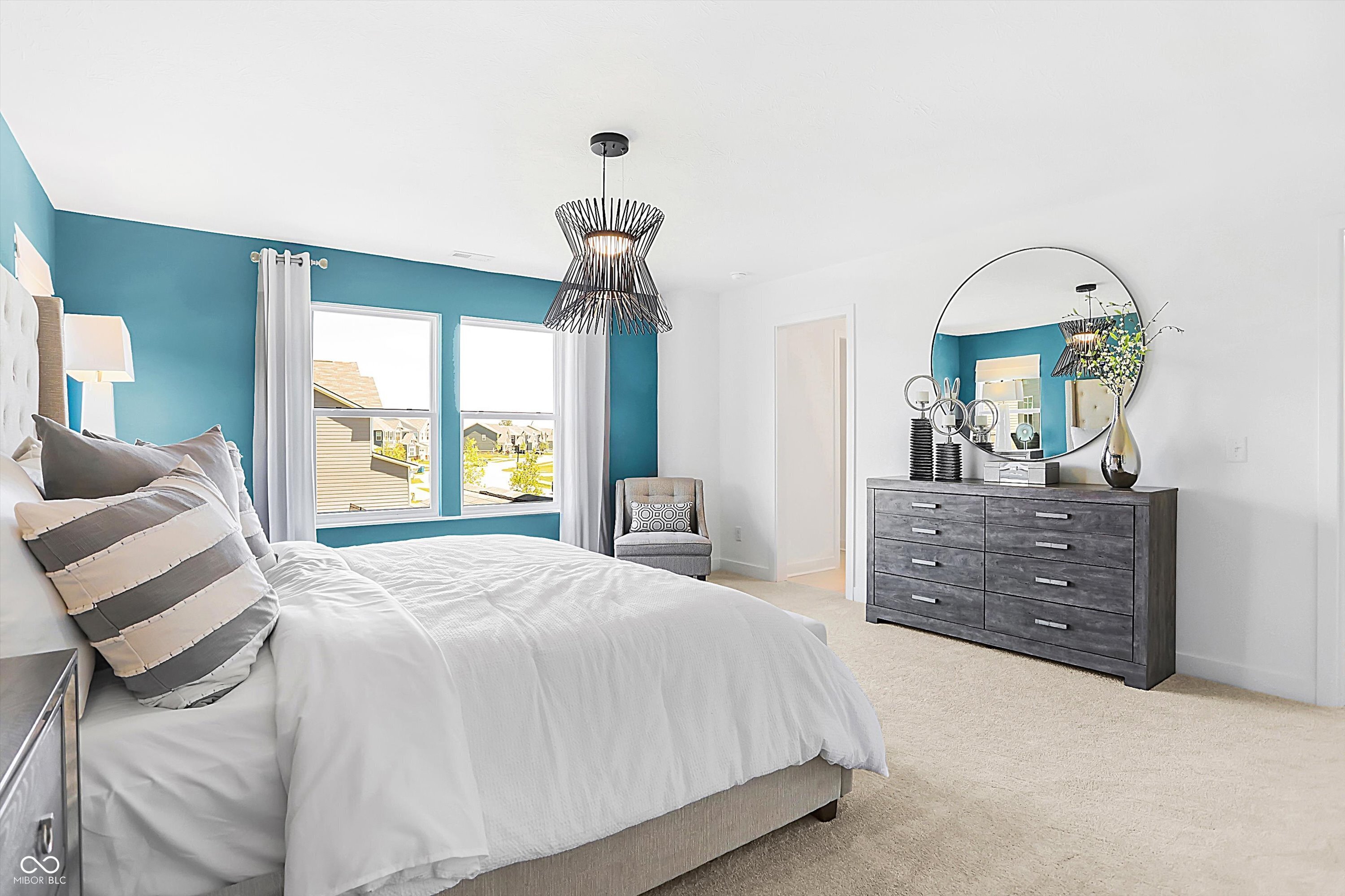 8833 Alexander Ridge Drive