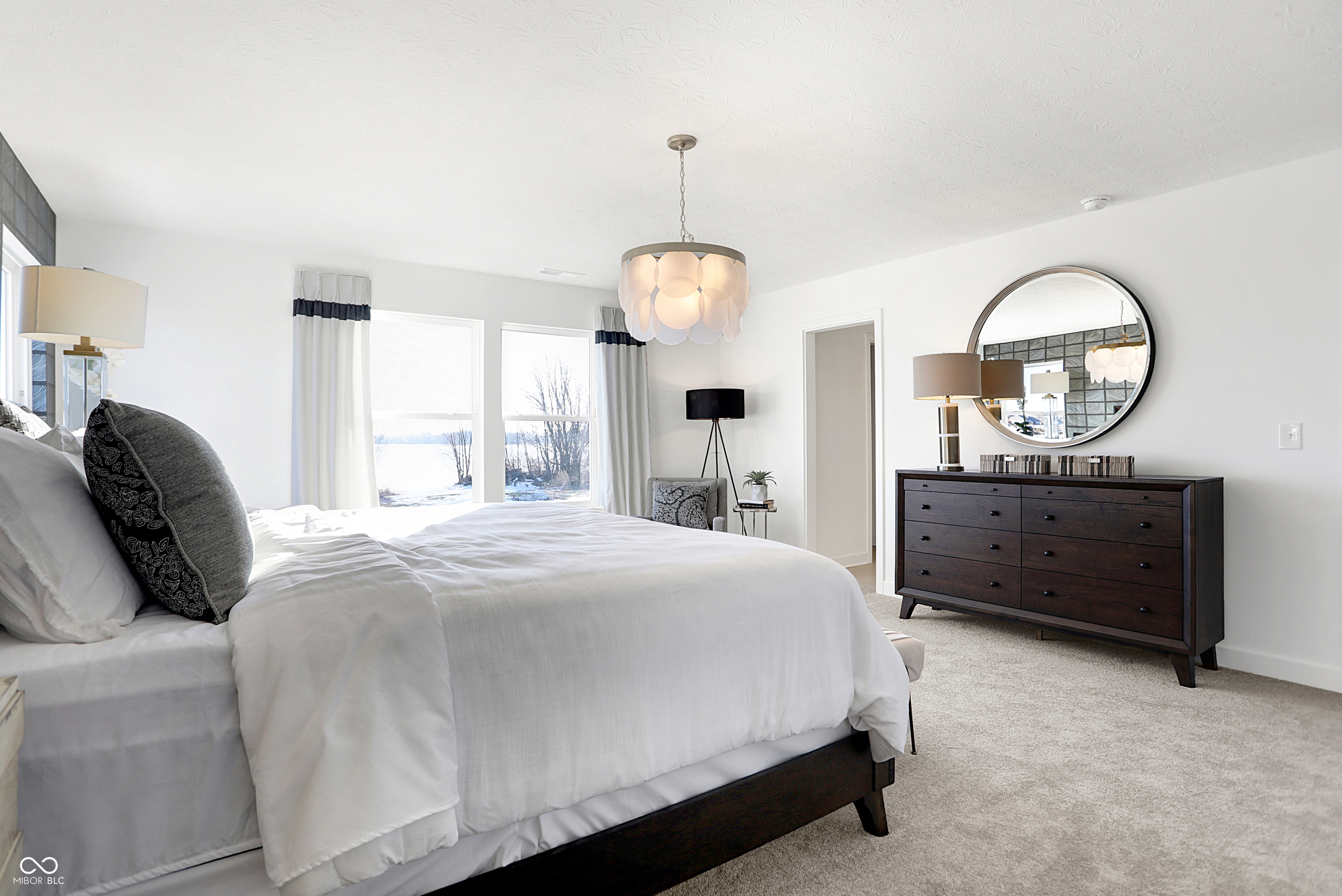 5372 Hill Creek Drive