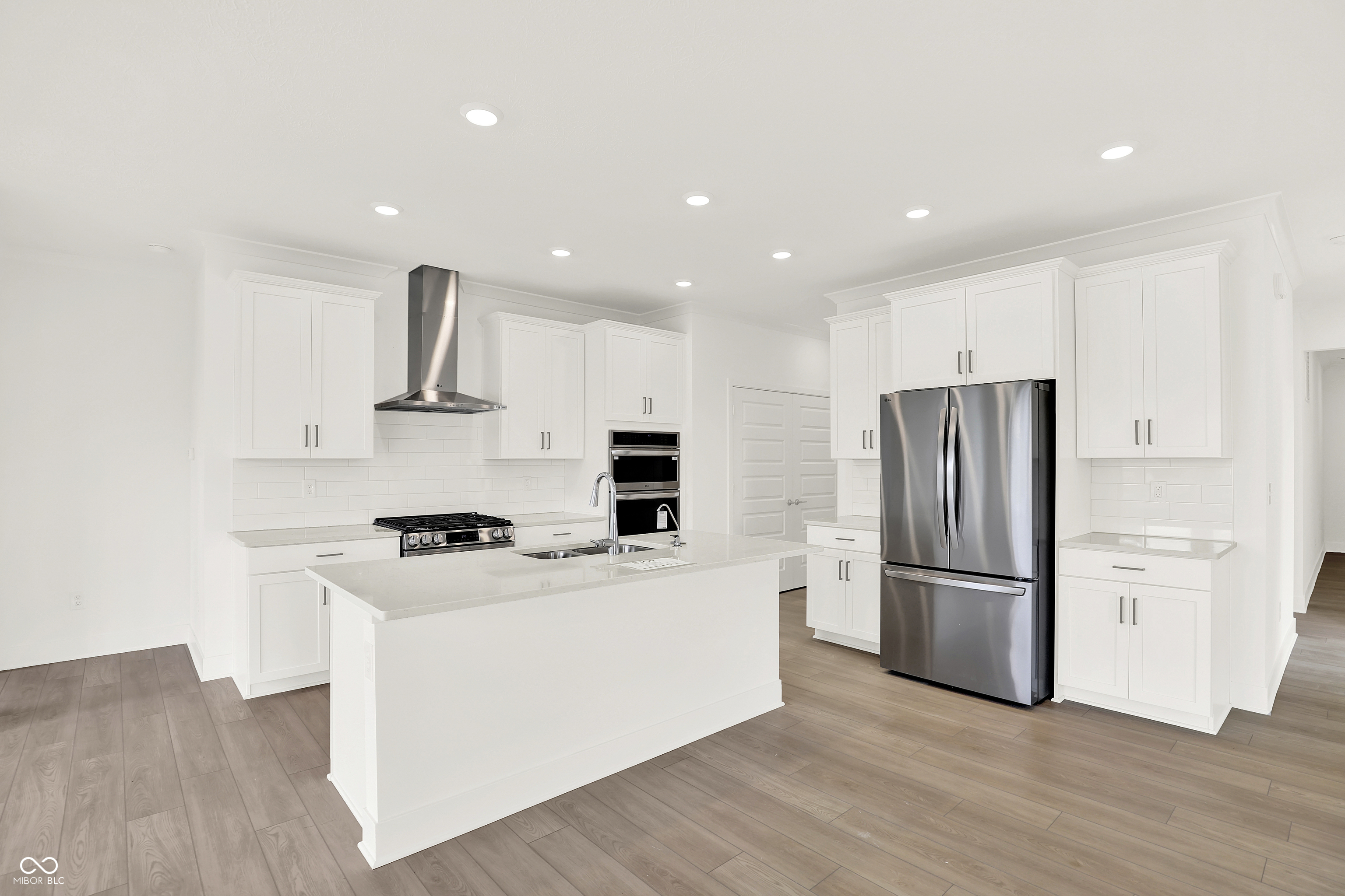 5047 Foxley Park Lane