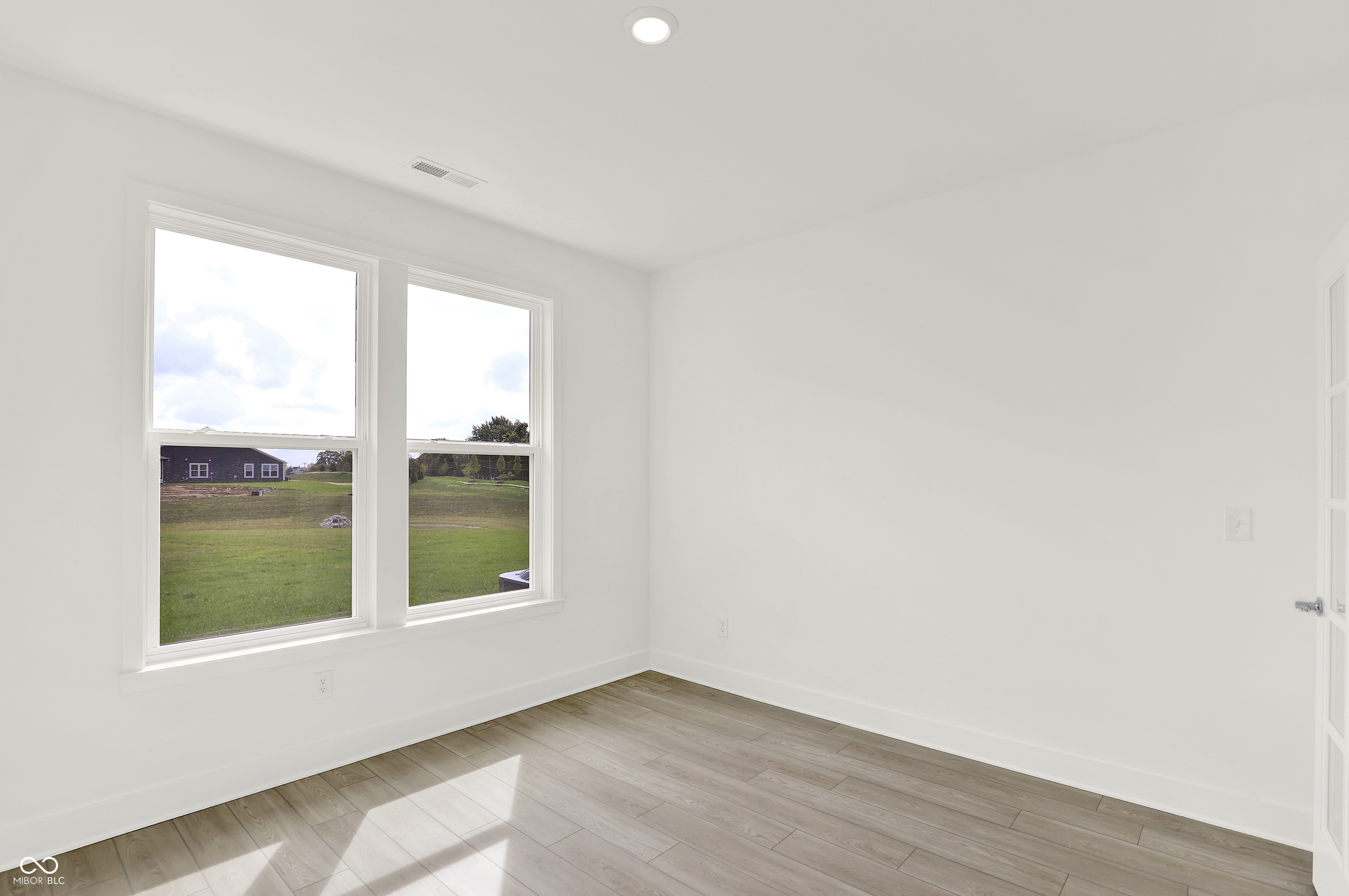 5047 Foxley Park Lane