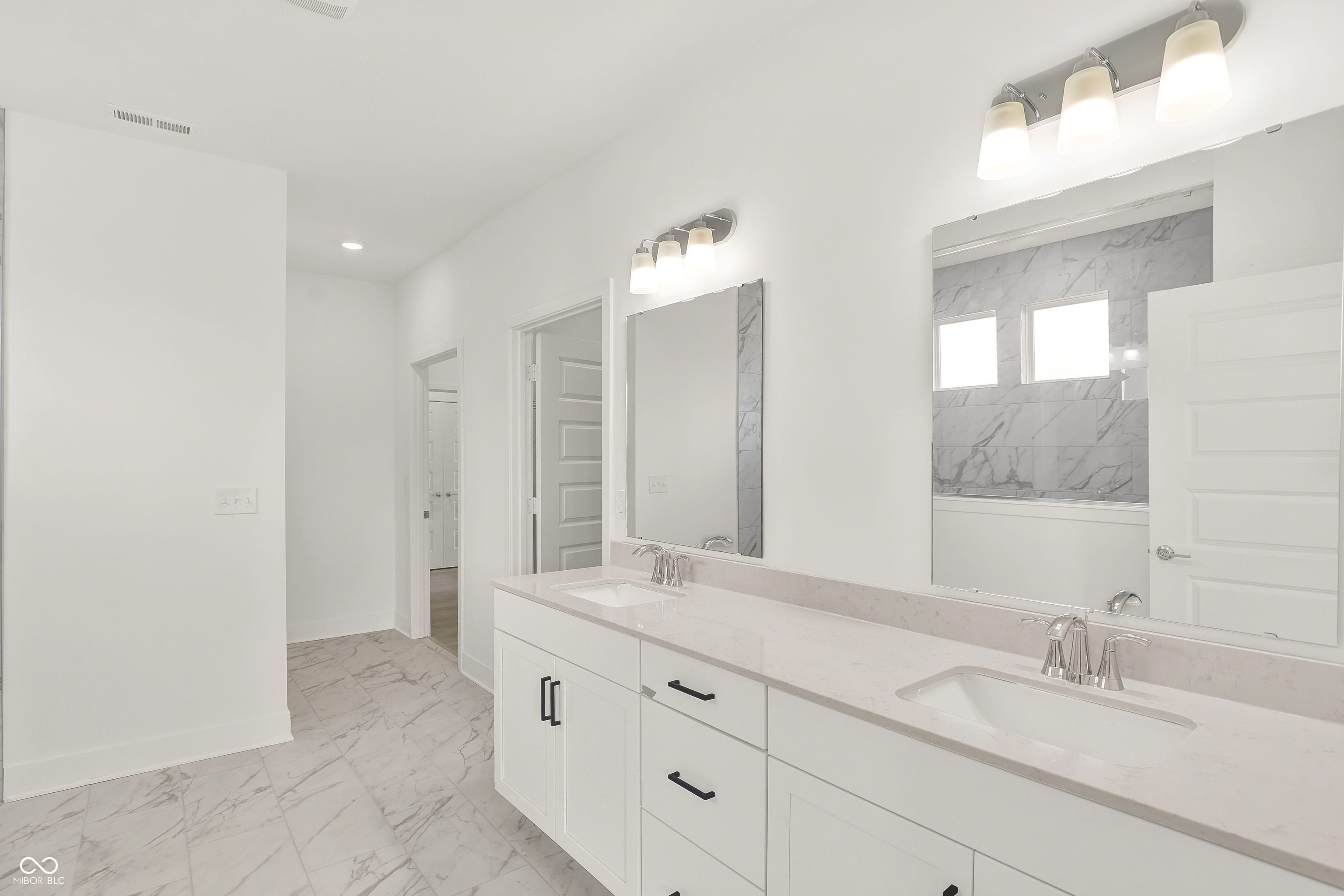 5047 Foxley Park Lane