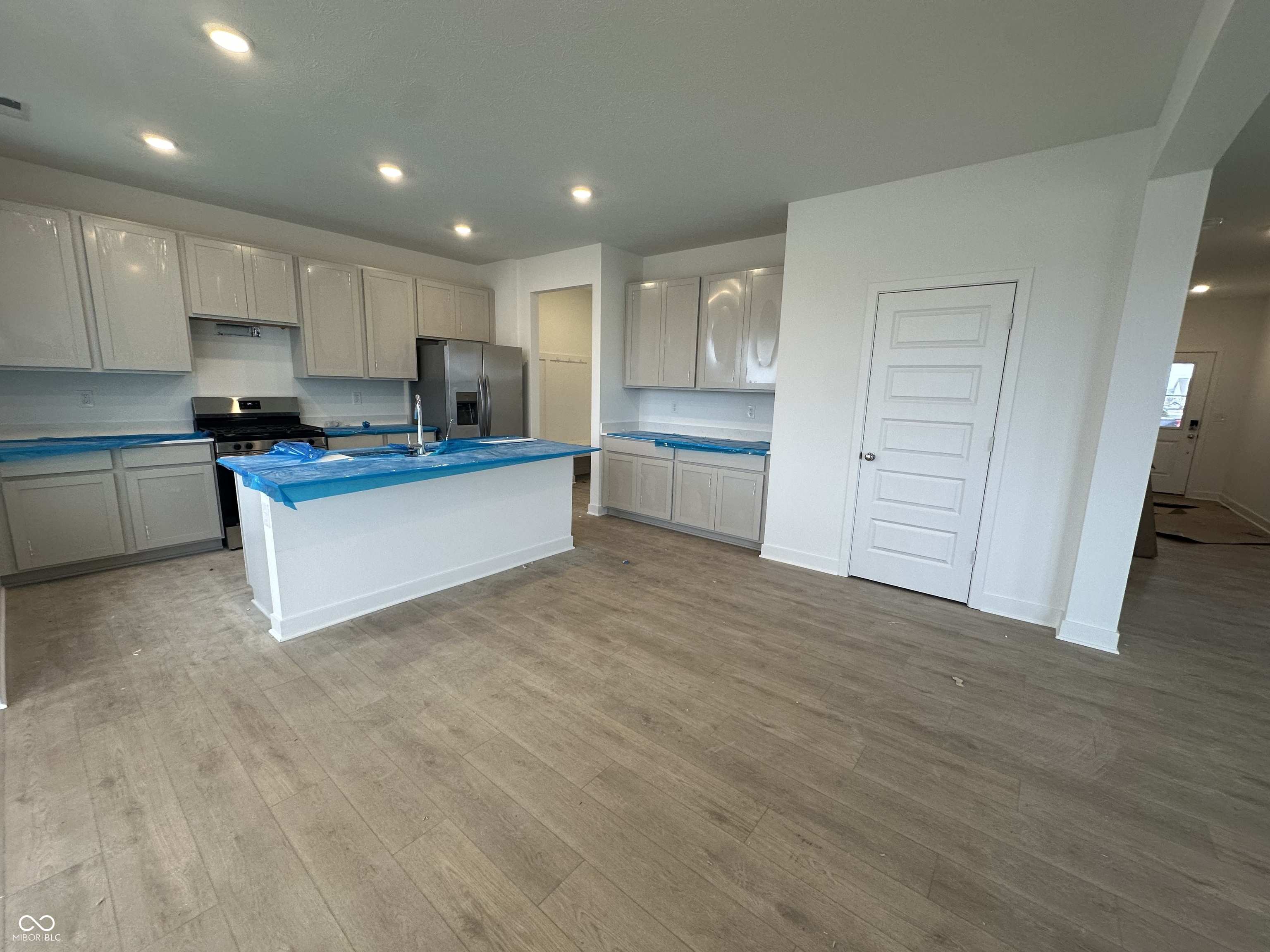 12792 South Rim Drive