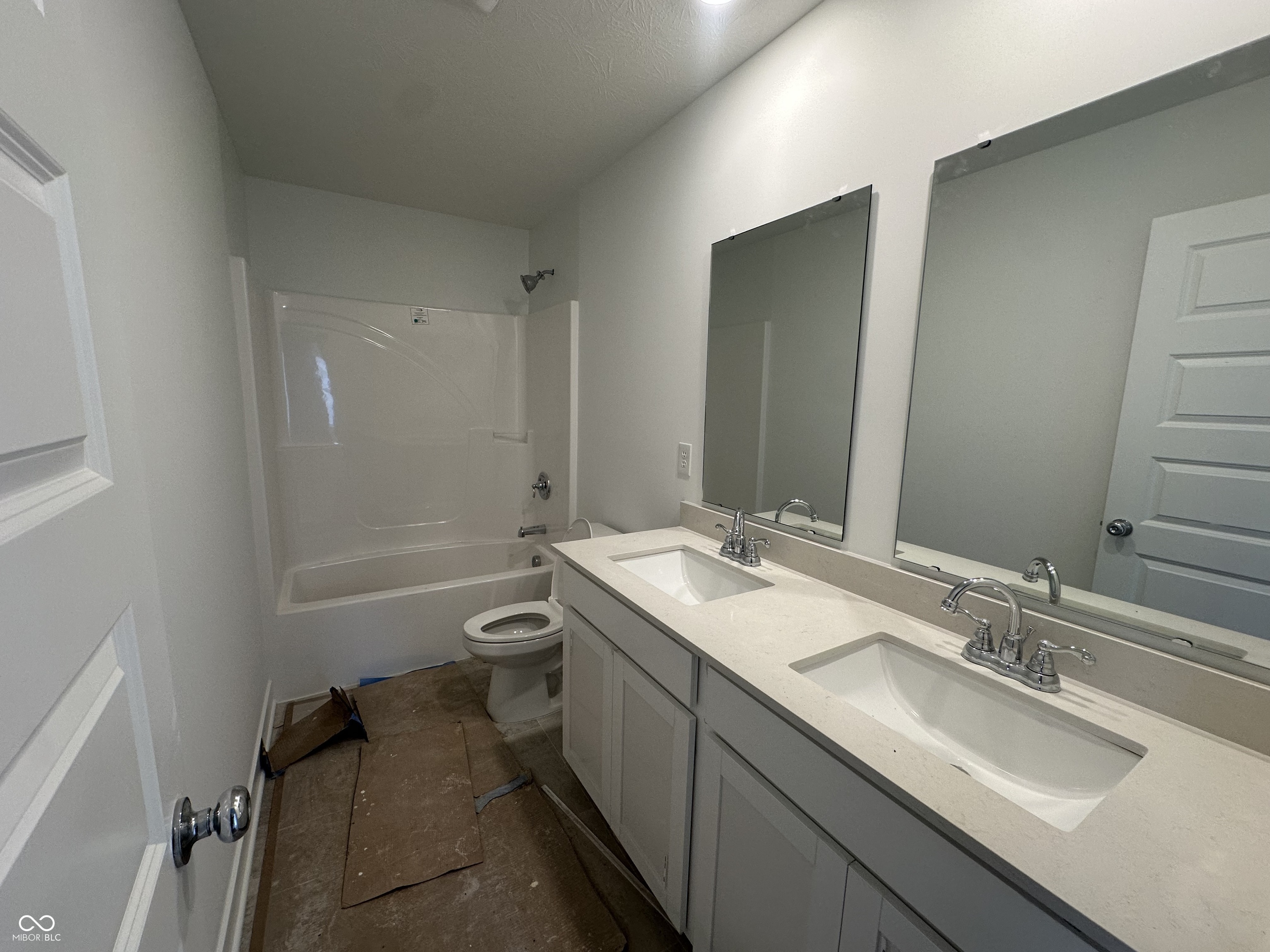 12780 South Rim Drive