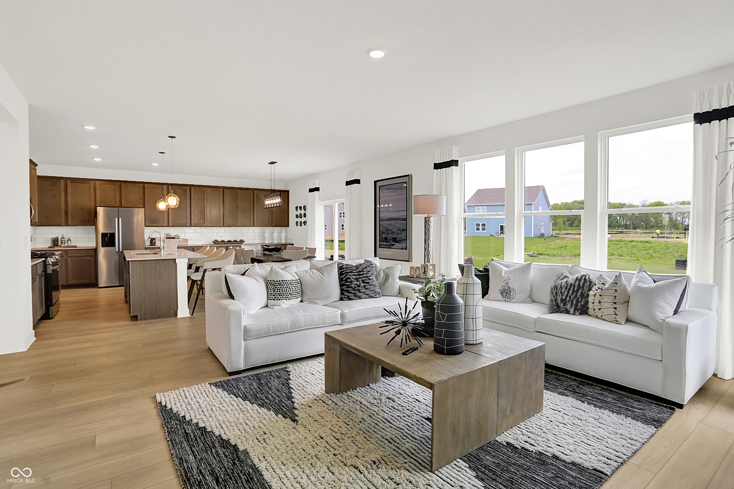 6433 Kilpatrick Lane