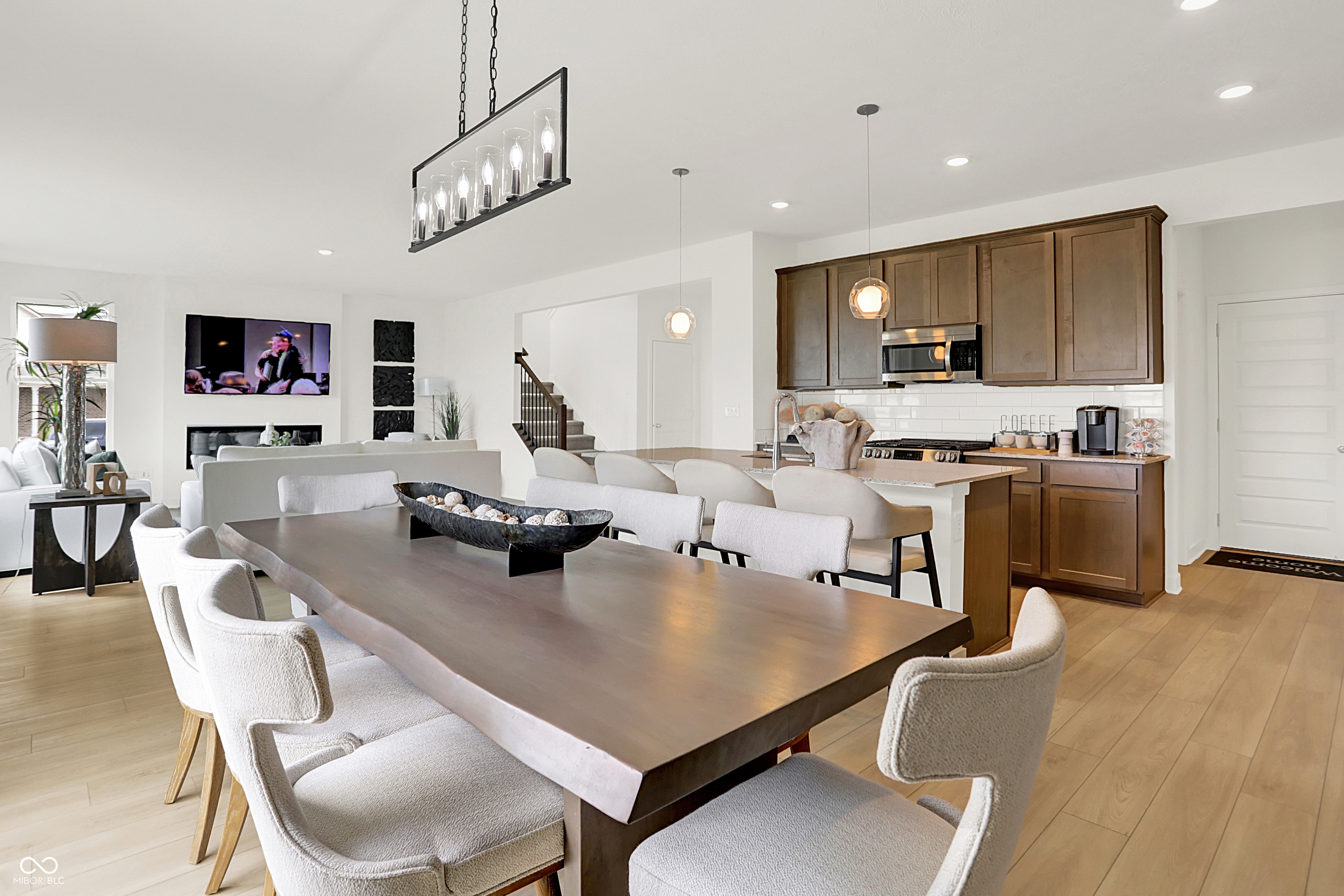 6433 Kilpatrick Lane