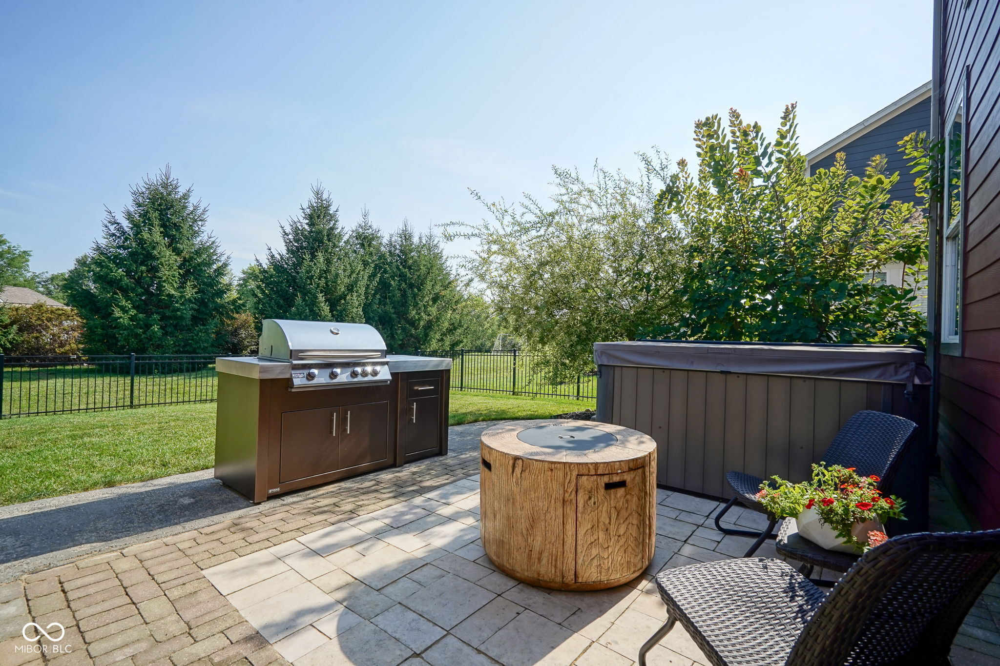 15736 Lawton Square Drive