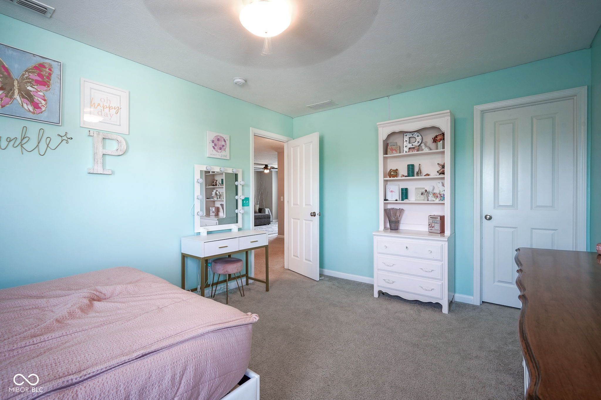 15736 Lawton Square Drive