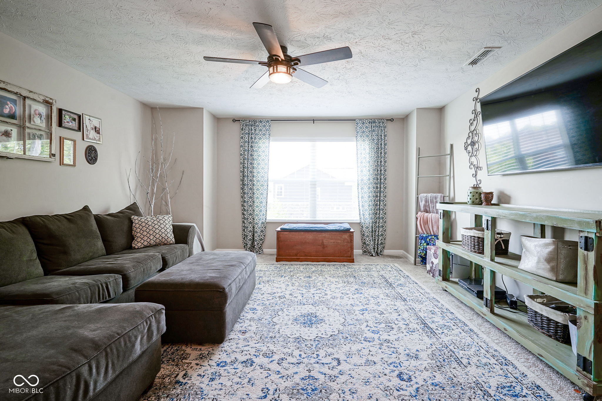 15736 Lawton Square Drive