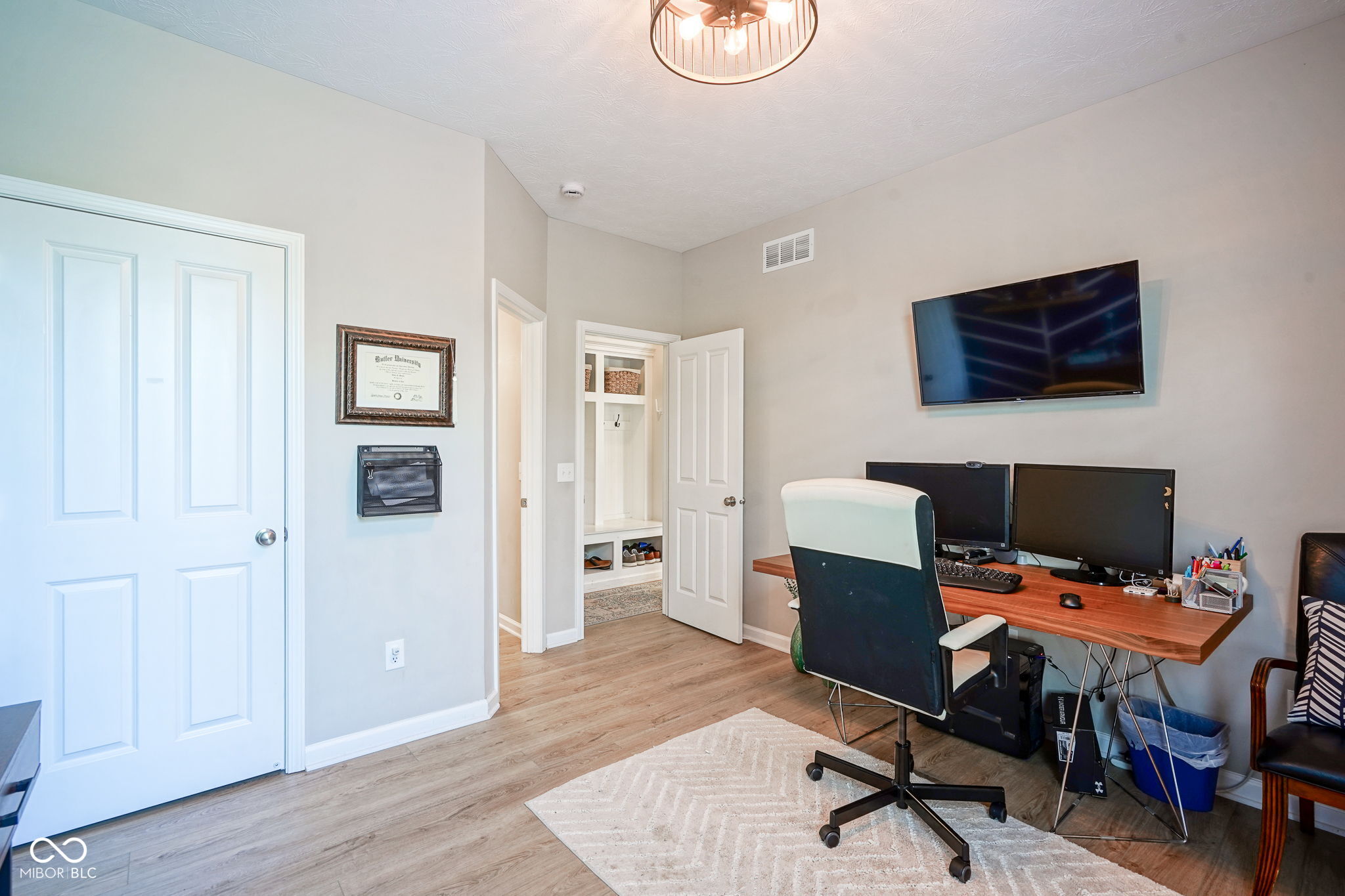 15736 Lawton Square Drive