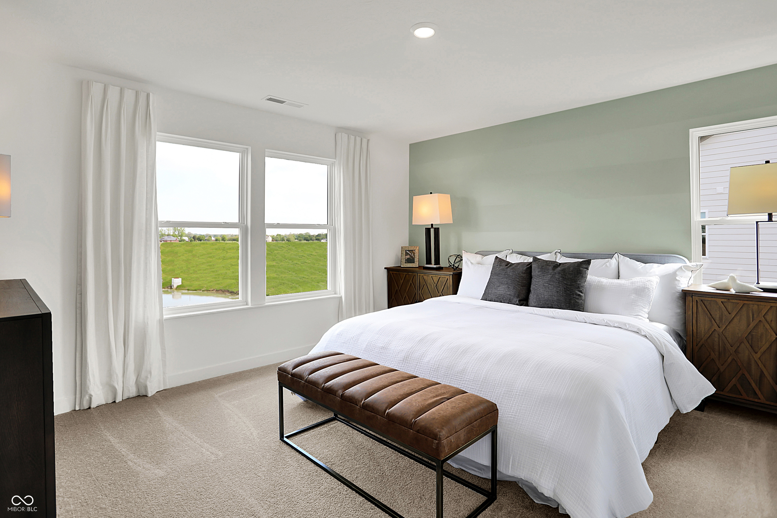 2866 Woods Edge Drive