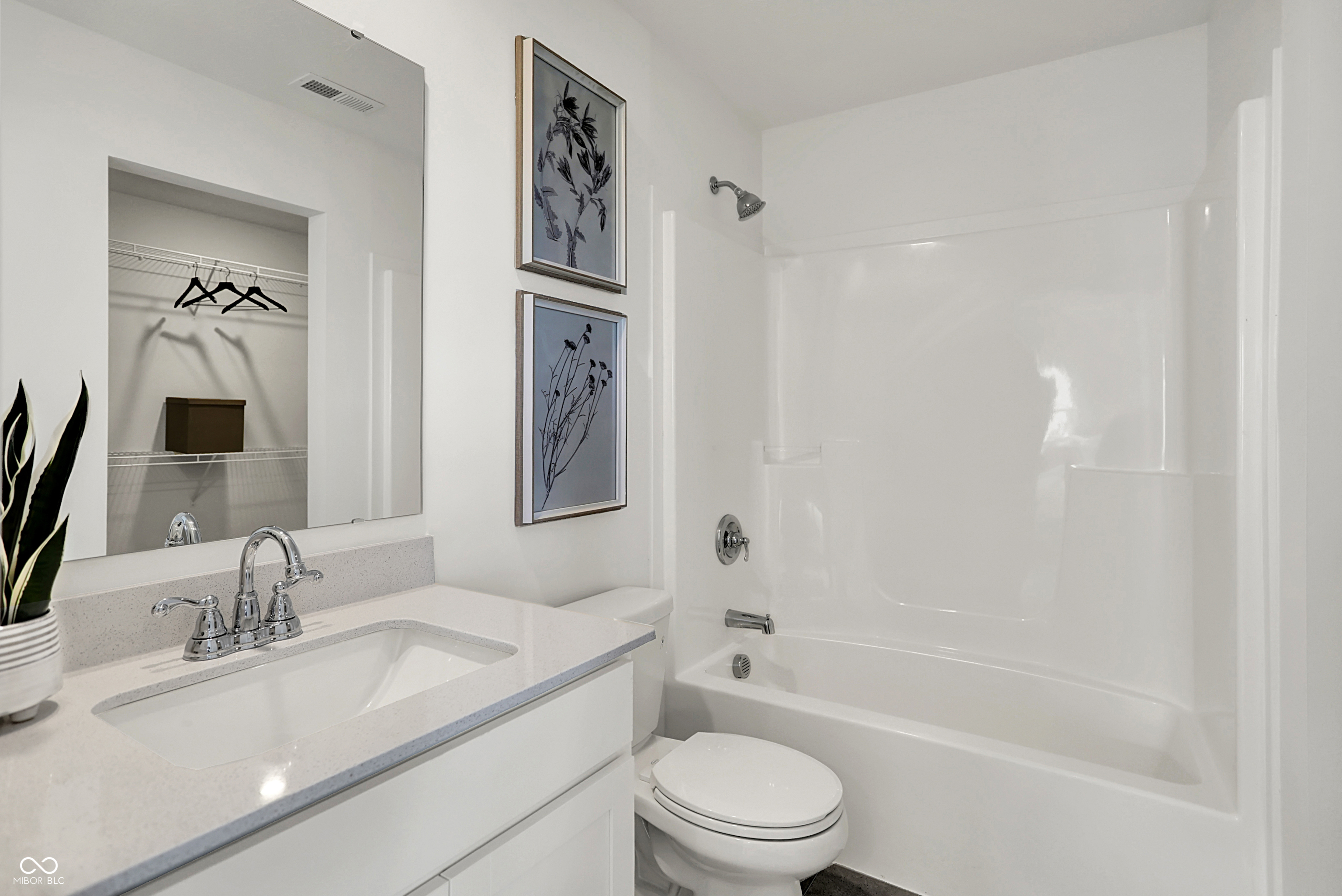 2866 Woods Edge Drive