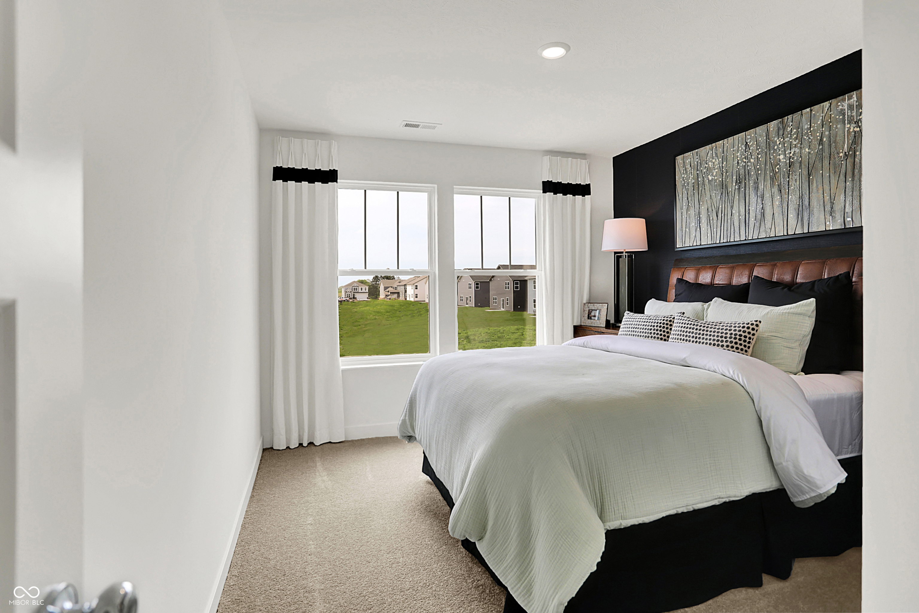 2868 Woods Edge Drive