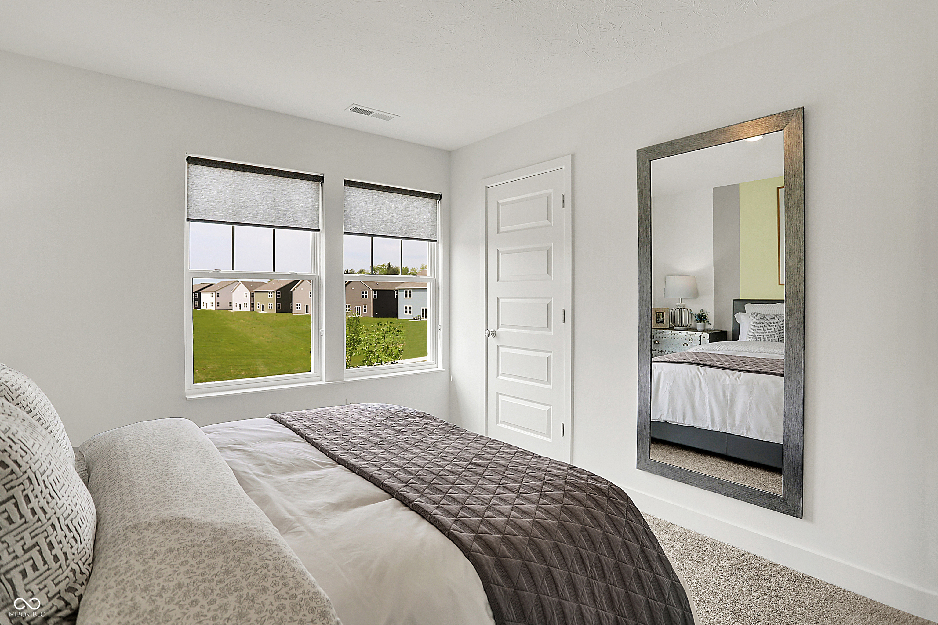 2865 Woods Edge Drive