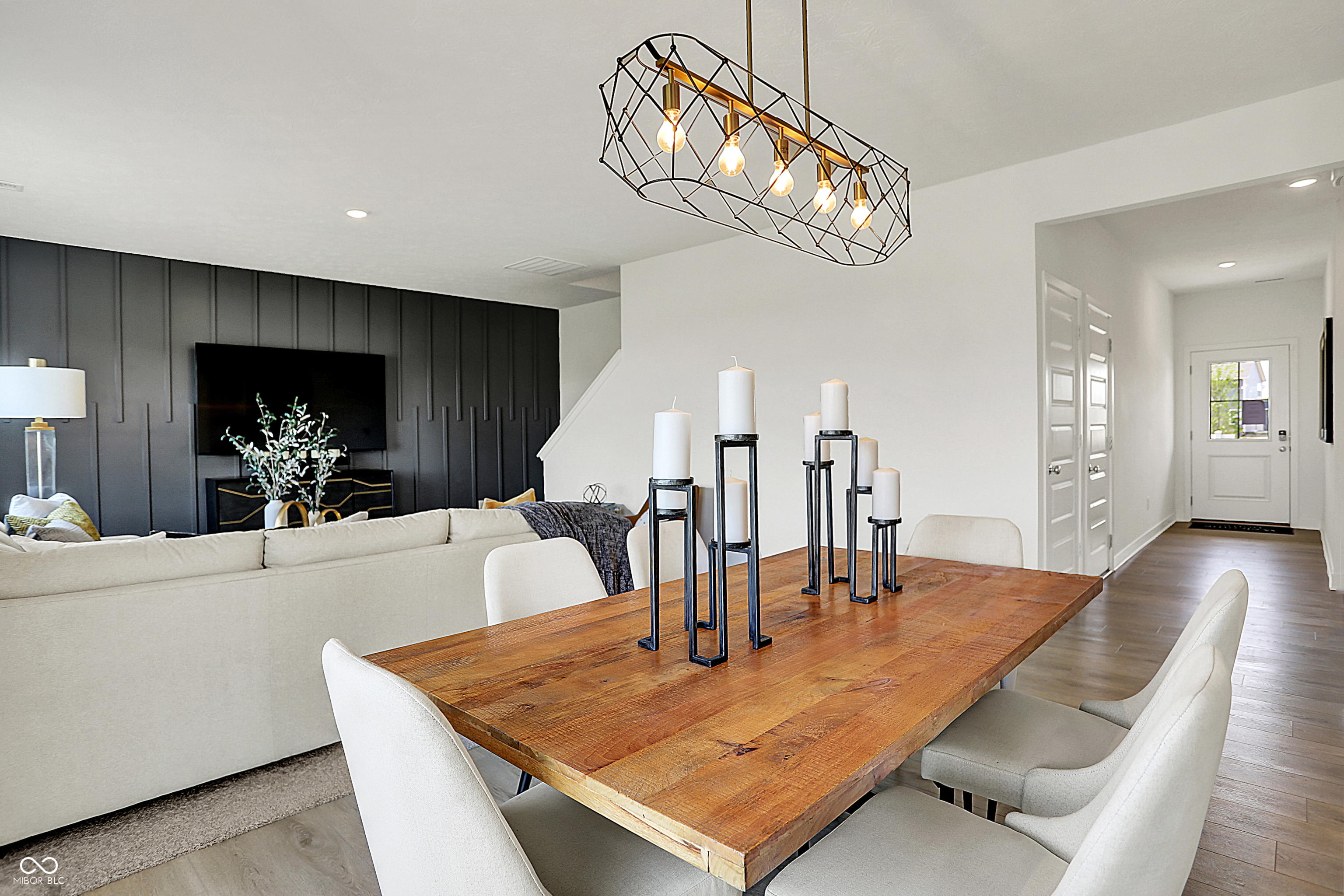 2865 Woods Edge Drive