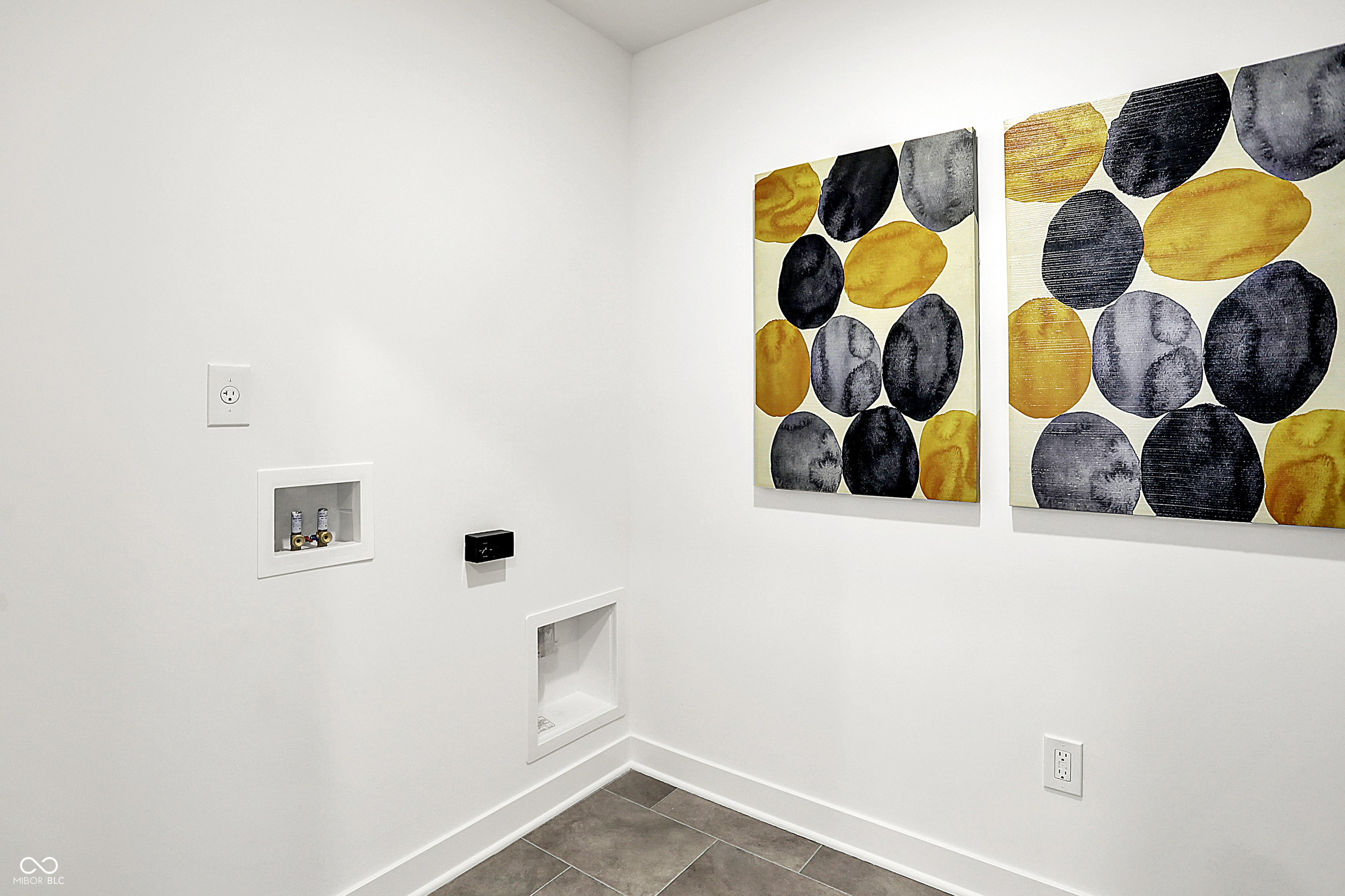 2865 Woods Edge Drive