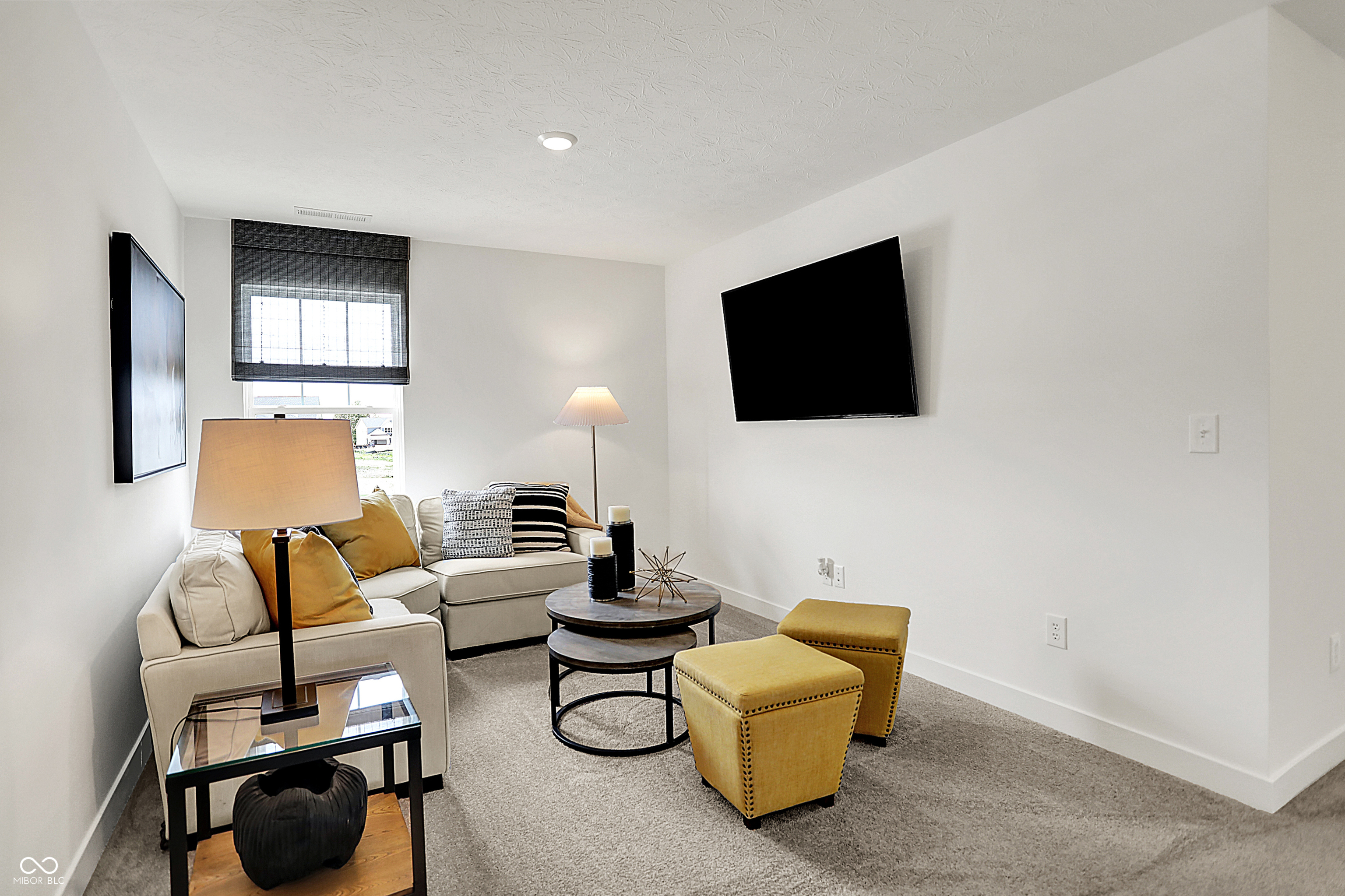 2865 Woods Edge Drive