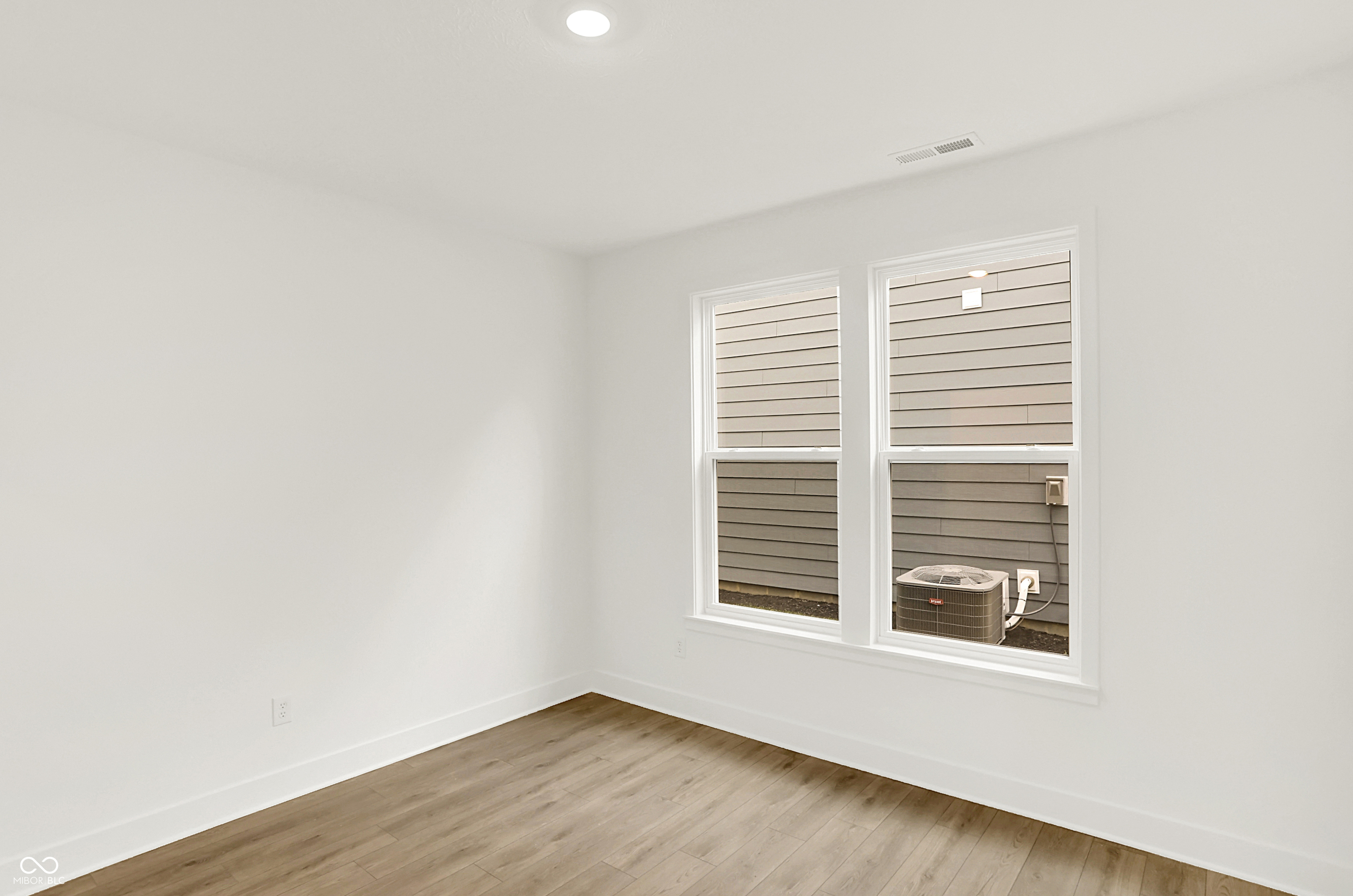 5076 Foxley Park Lane