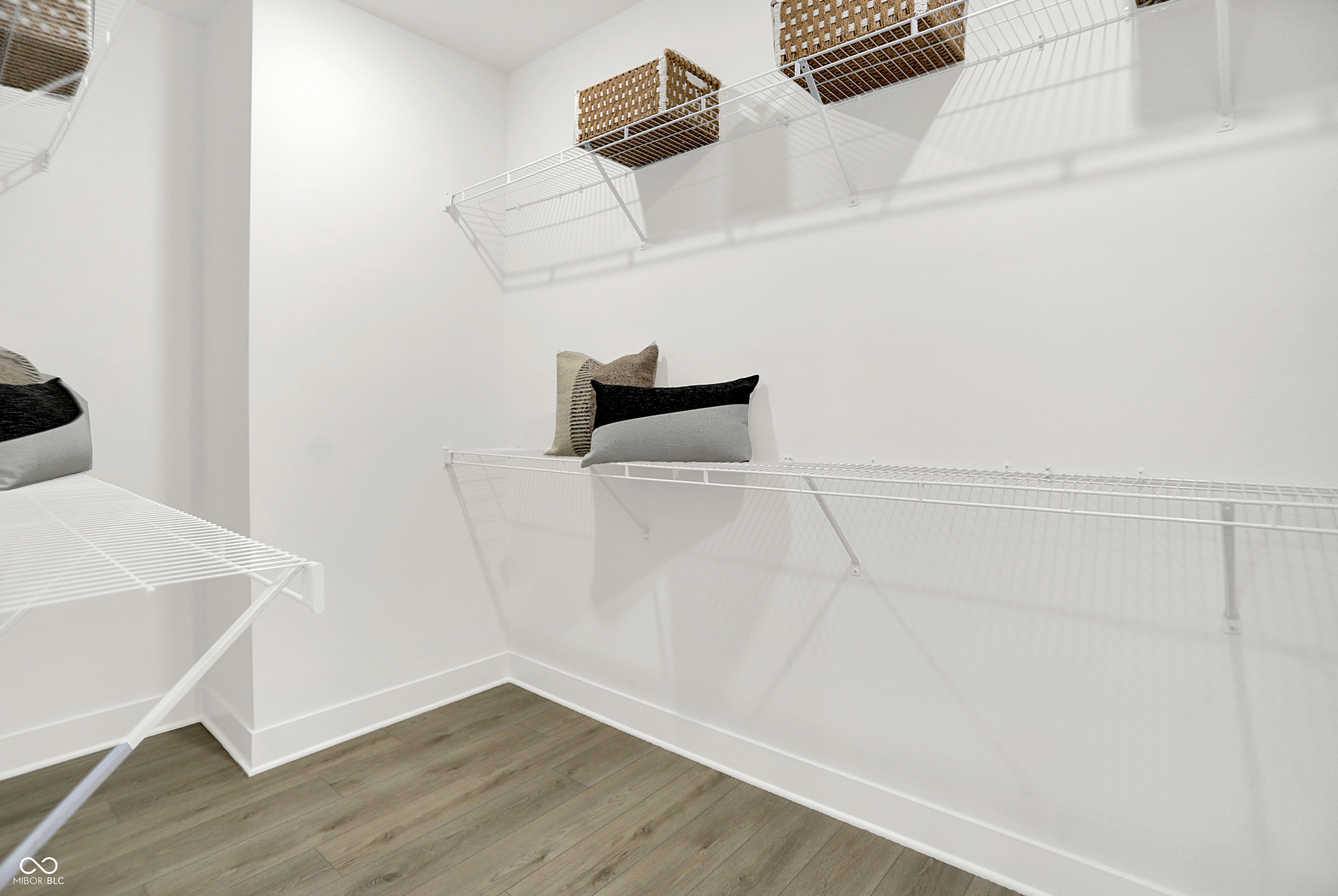 5076 Foxley Park Lane