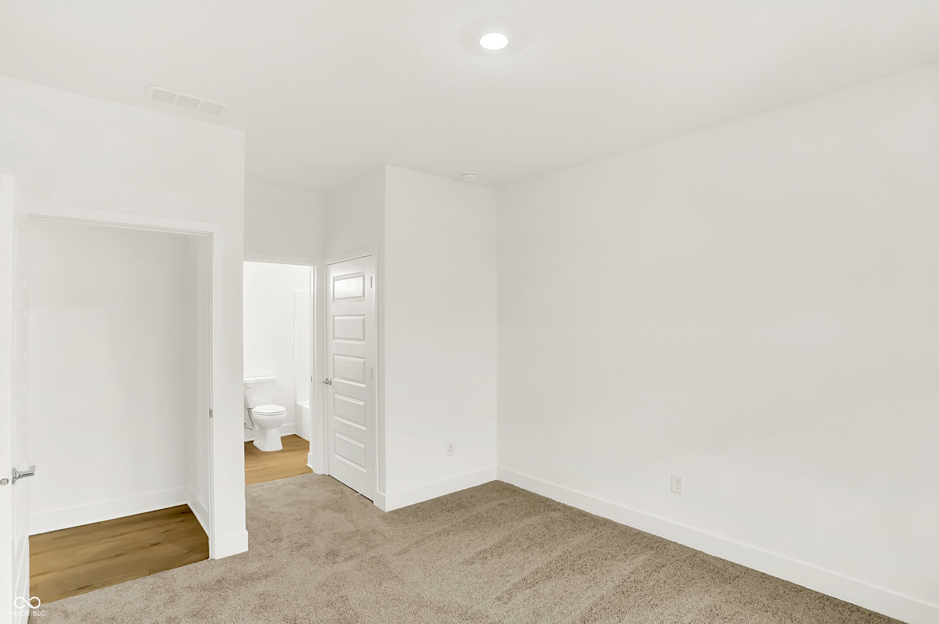 5076 Foxley Park Lane