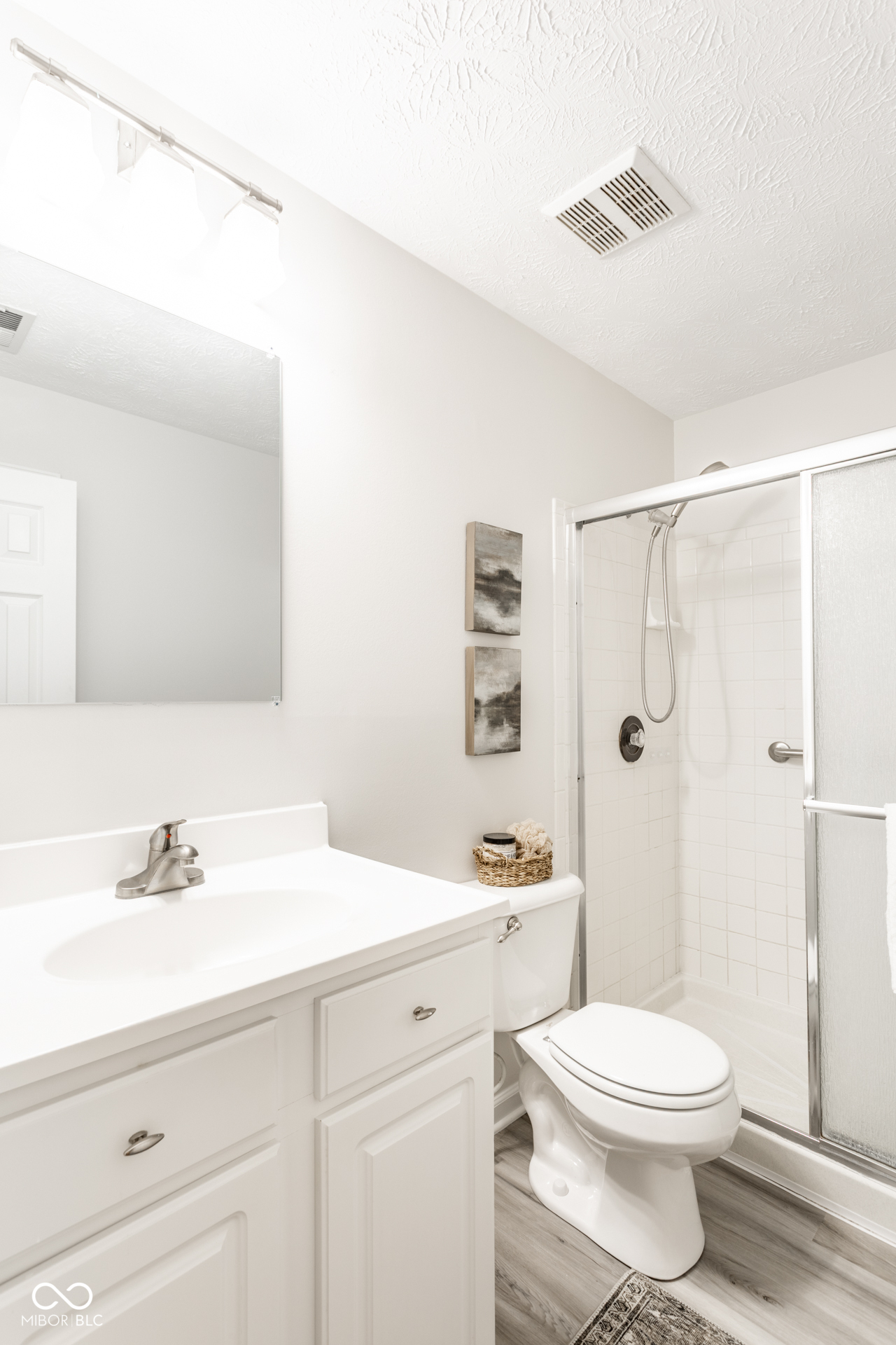 9677 Pine Ridge E Drive